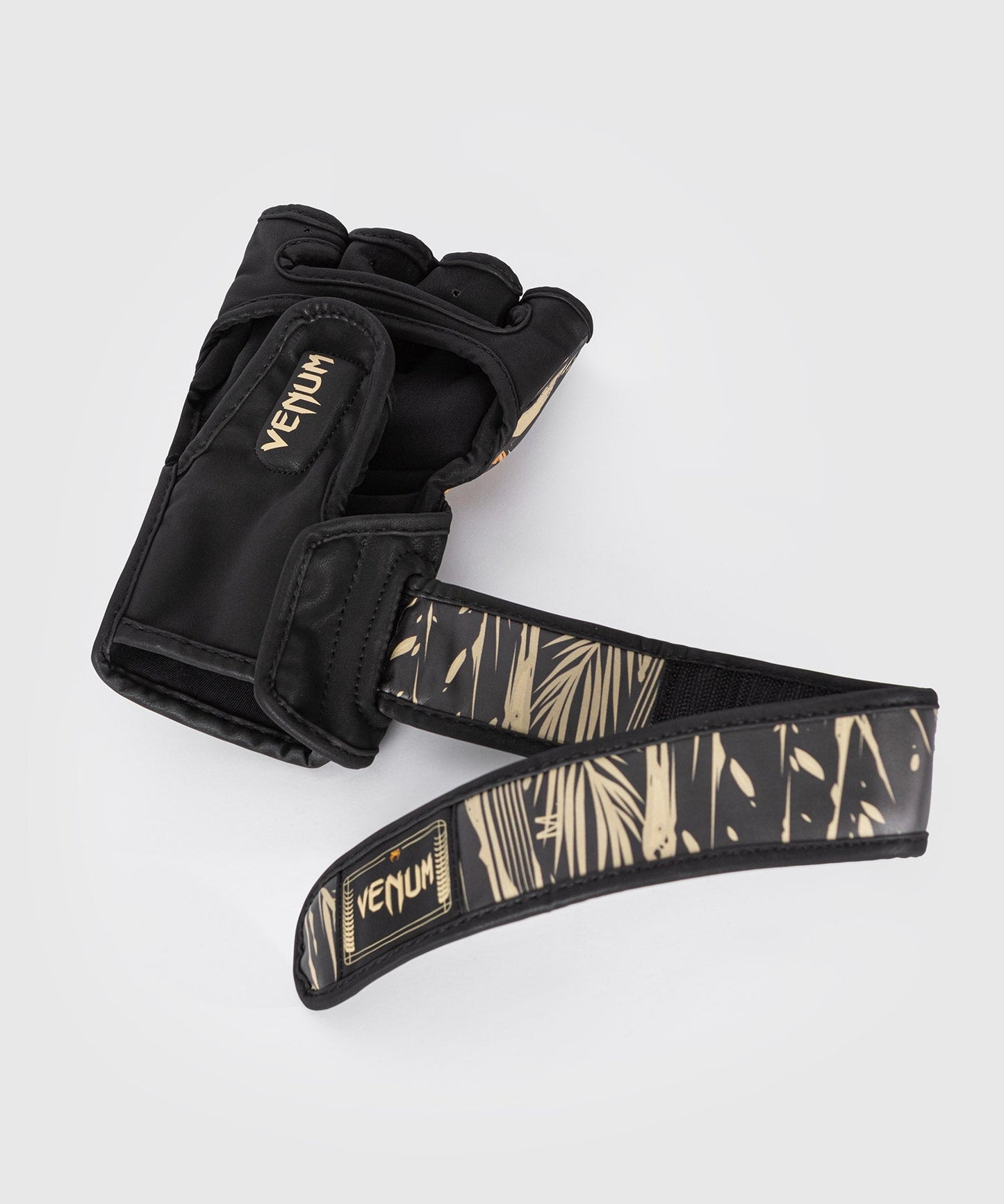 Venum Tiger MMA グローブ - ブラック/ネオンオレンジ