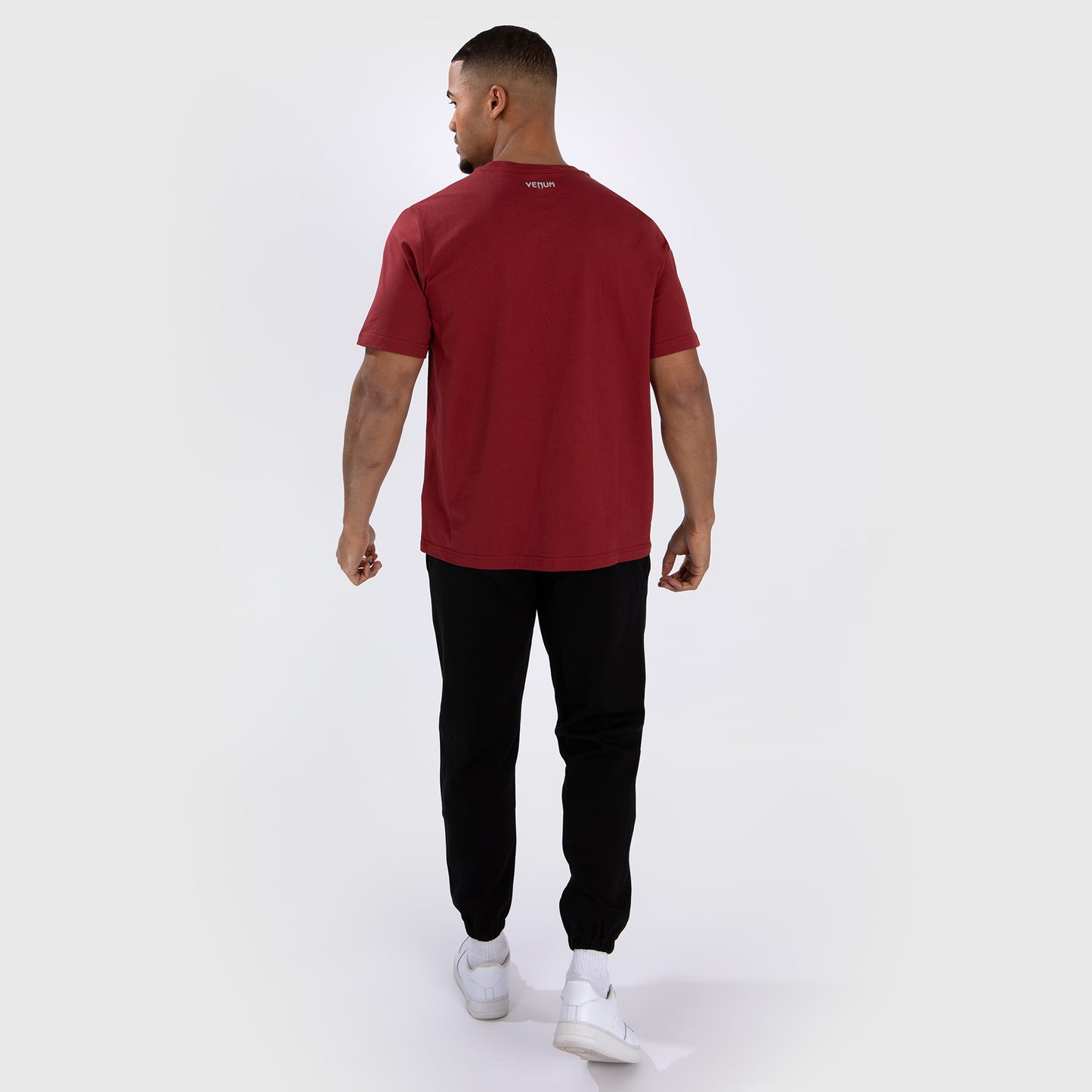 UFC Venum Classic Tシャツ - レッド/ホワイト
