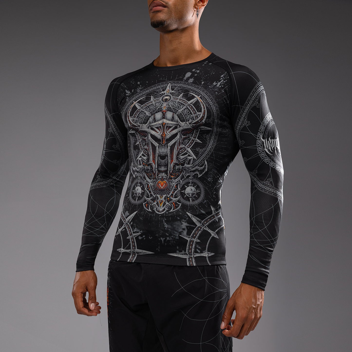 Venum Gladiator 5.0 メンズ ロングスリーブ Tシャツ - ブラック/シルバー