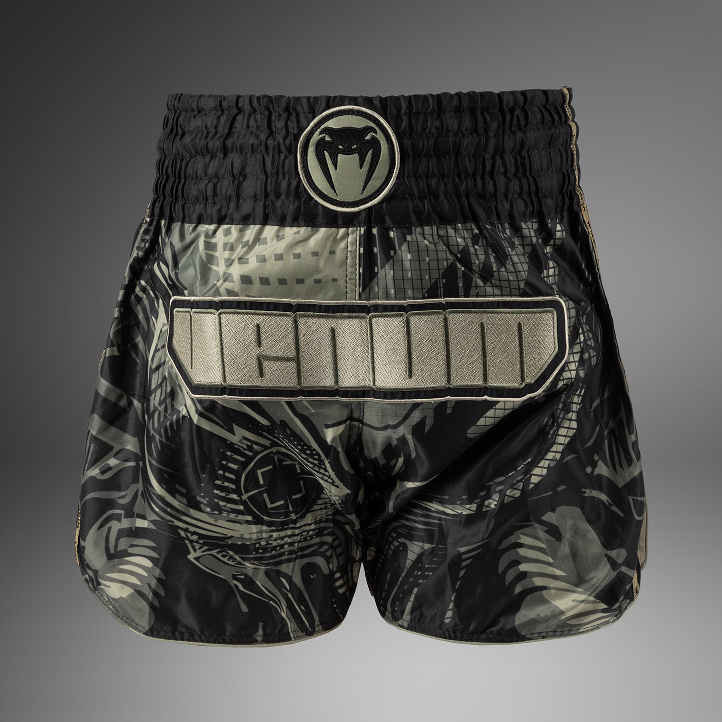 Venum Invader Muay Thai ショーツ - ブラック/サンド