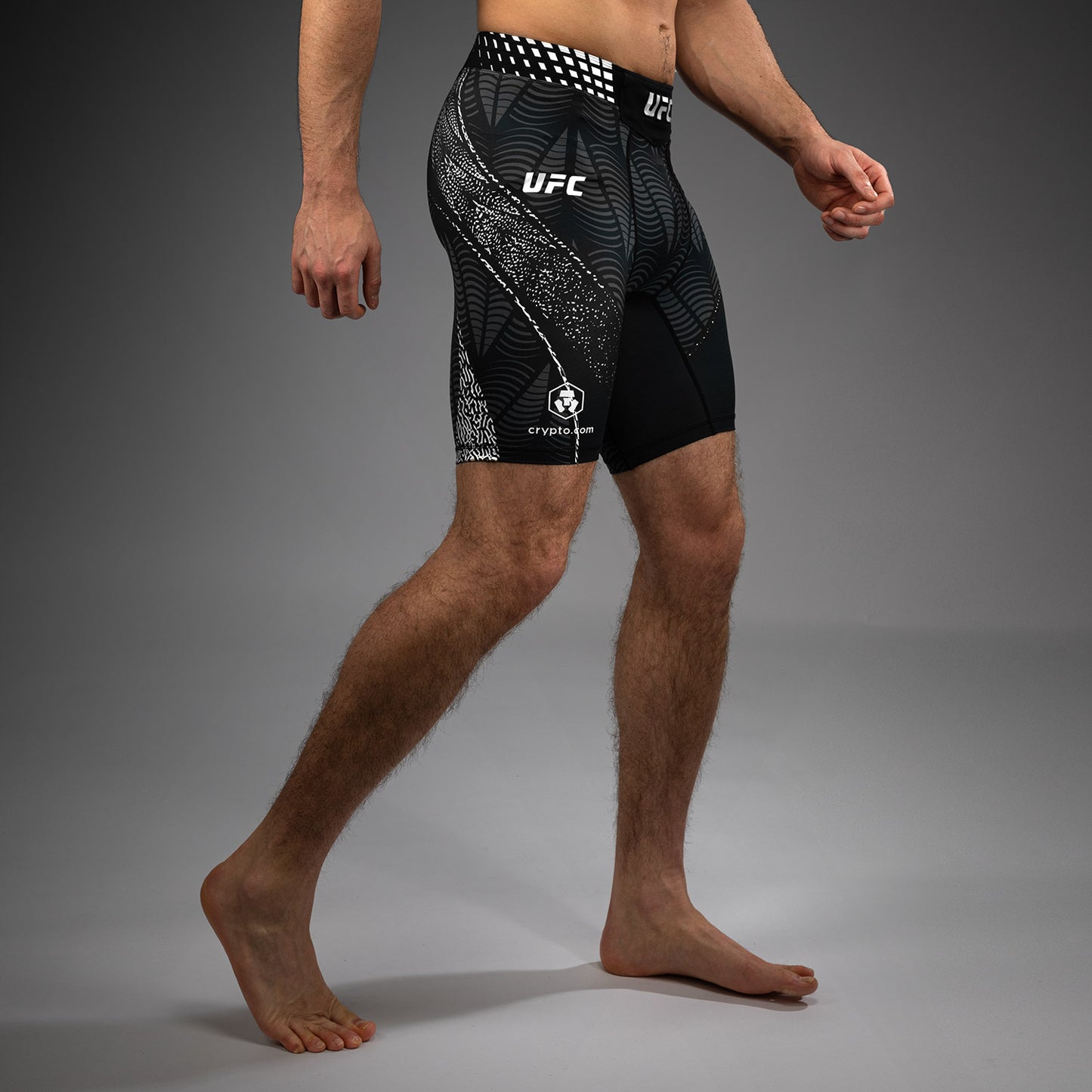 UFC Zenith by Venum Authentic Fight Night ヴァレトゥードショーツ メンズ - ブラック