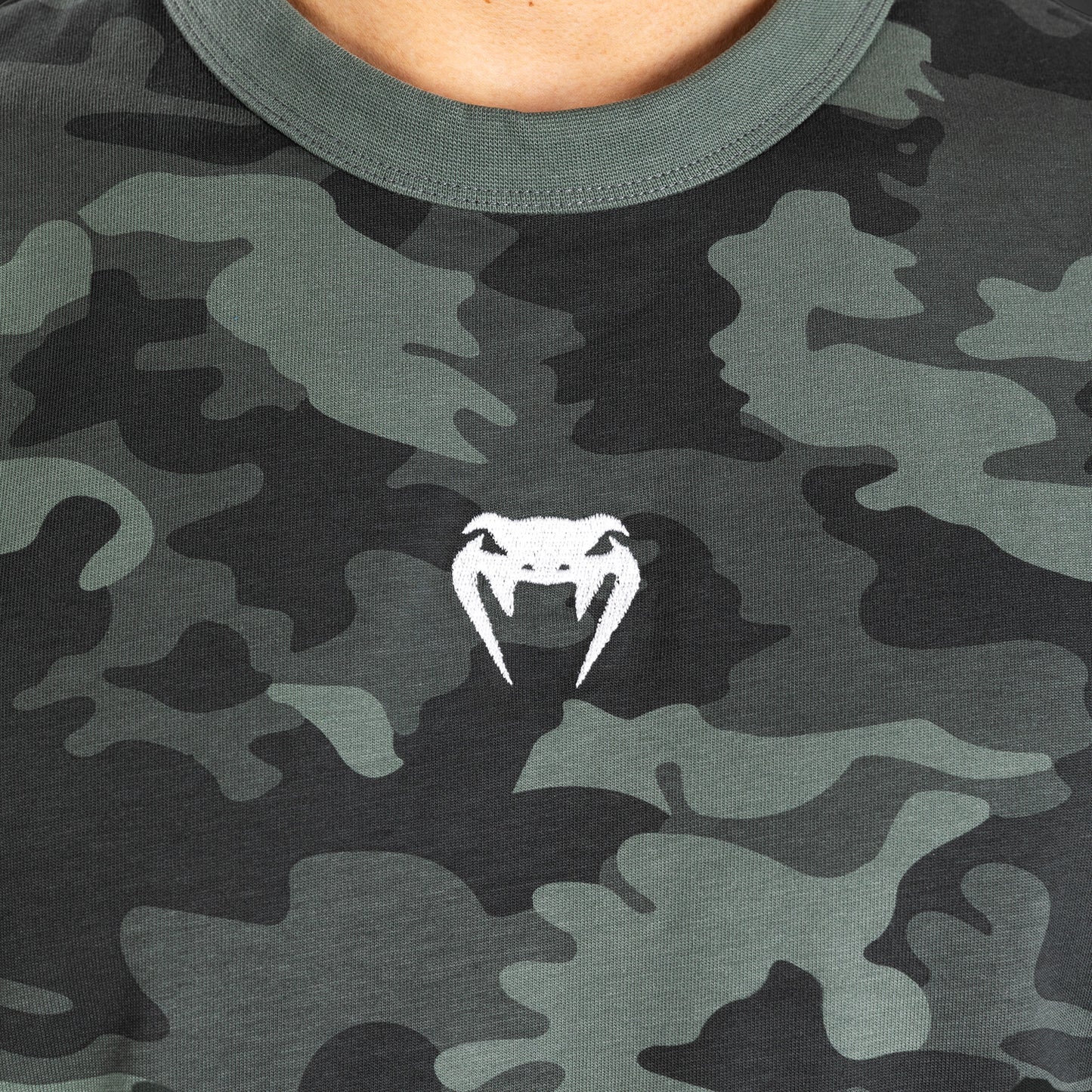 Venum Vortex XL Men's T–Shirt - カーキカモ