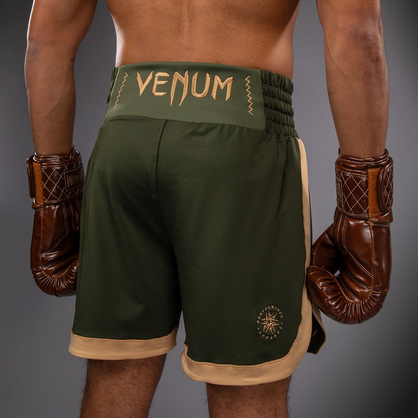 Venum Classic ボクシング・ショーツ - ミリタリーグリーン/サンド