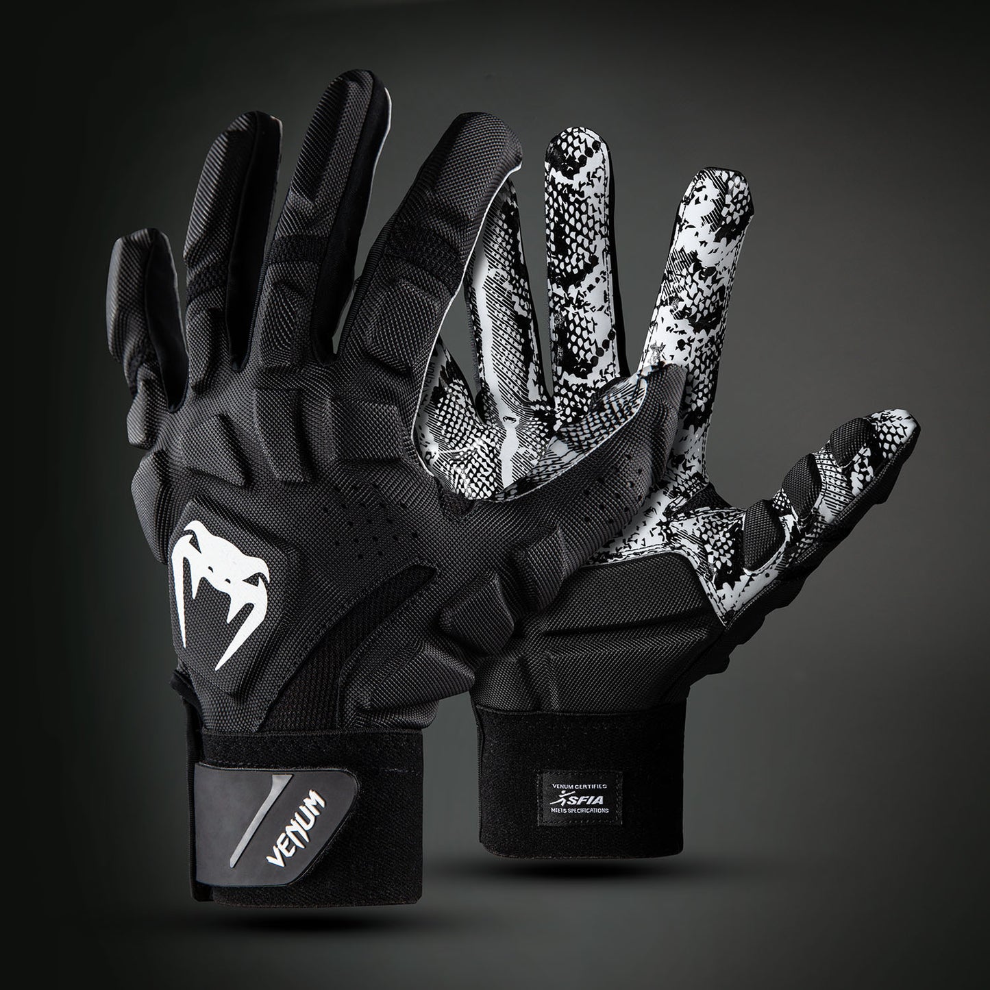 Venum Elite XTP フットボールグローブ - ブラック/ホワイト