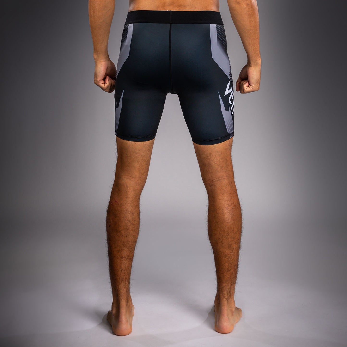 Venum No-Gi 6.0 コンプレッションショーツ - ブラック/ホワイト