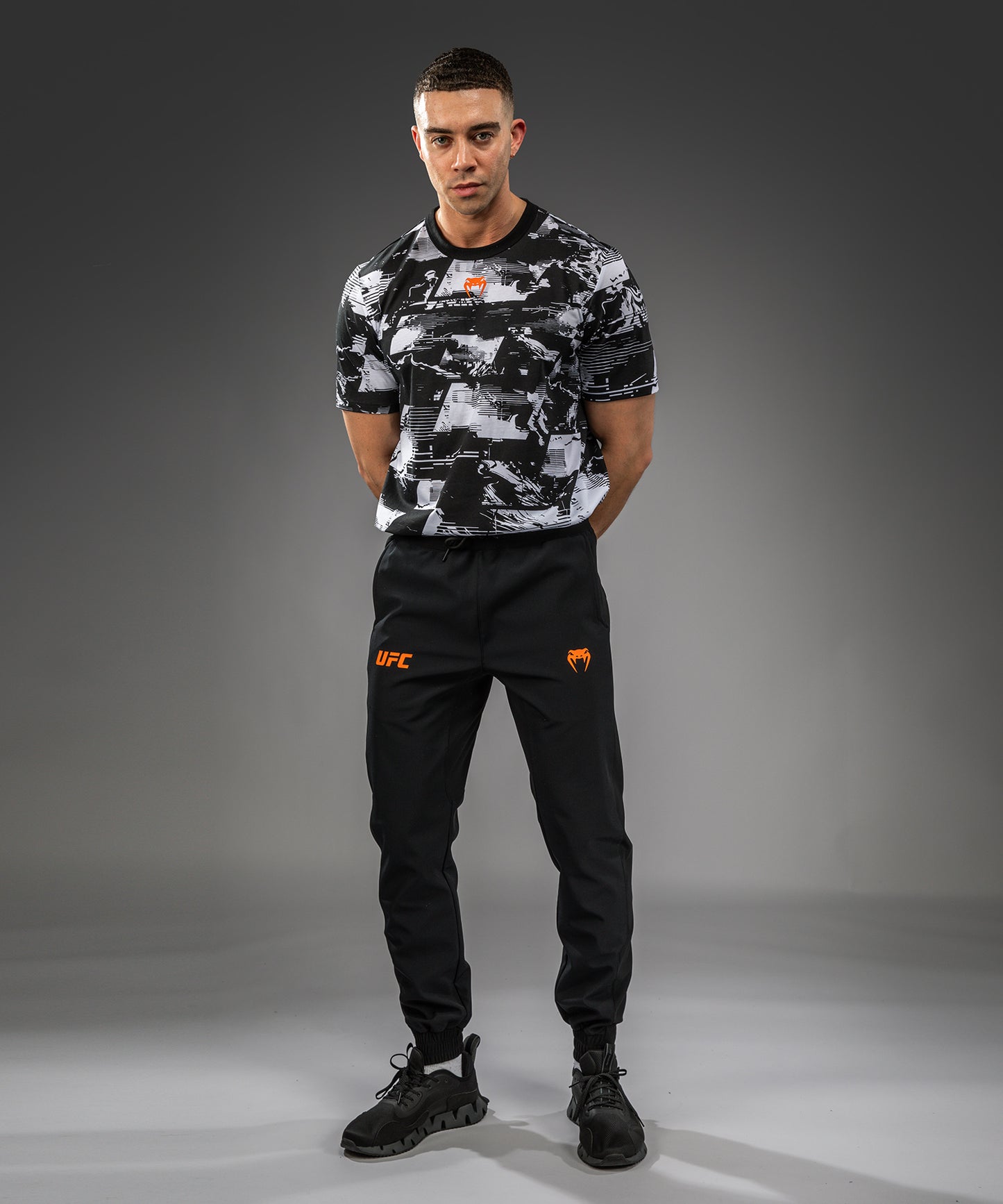 UFC Zenith by Venum Authentic Fight Week パンツ メンズ - ブラック