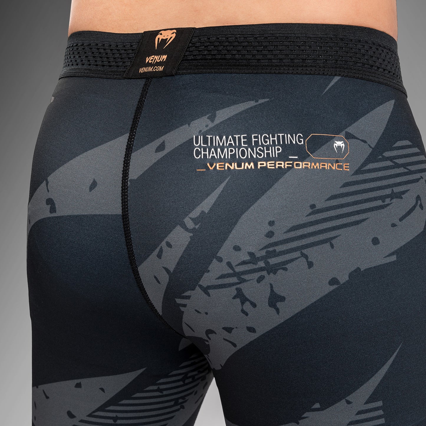UFC Adrenaline By Venum Fight Week メンズベールチュドショート - Urban Camo