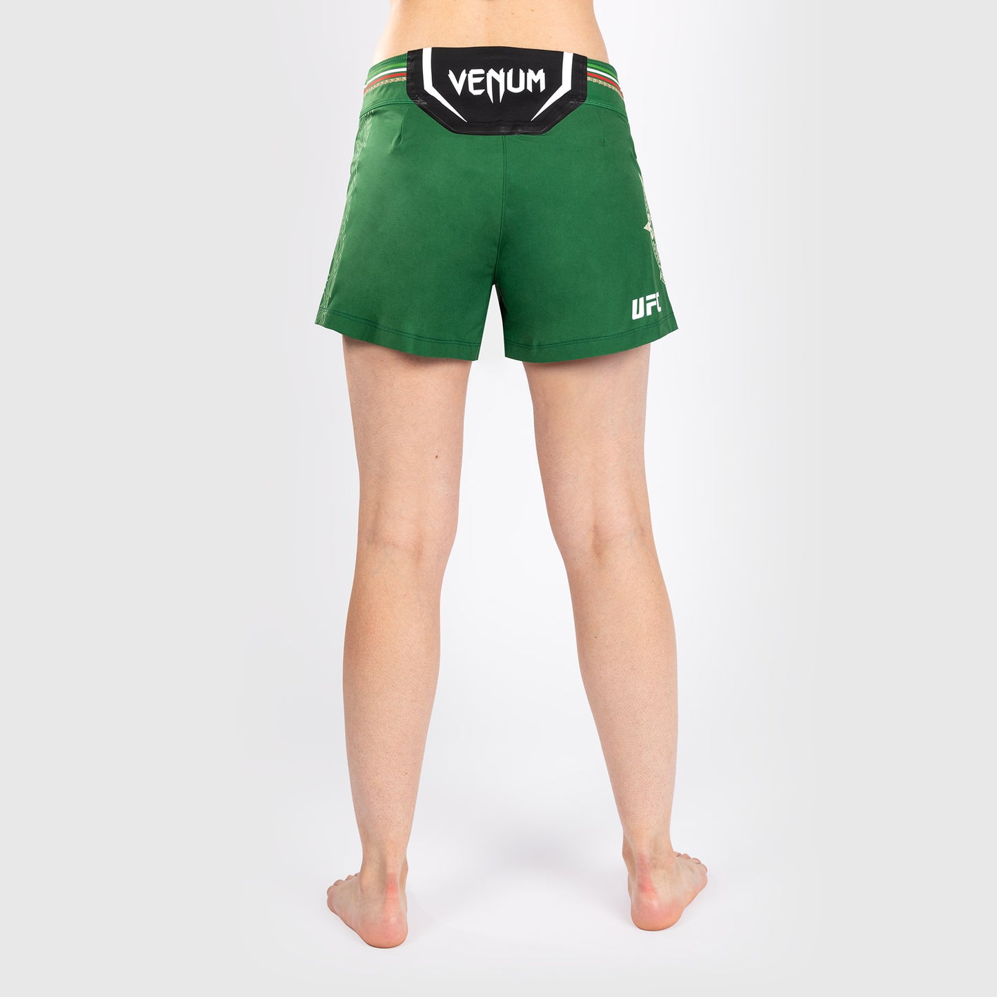 Noche UFC by Venum Authentic Fight Night ウィメンズ ファイト ショート - グリーン