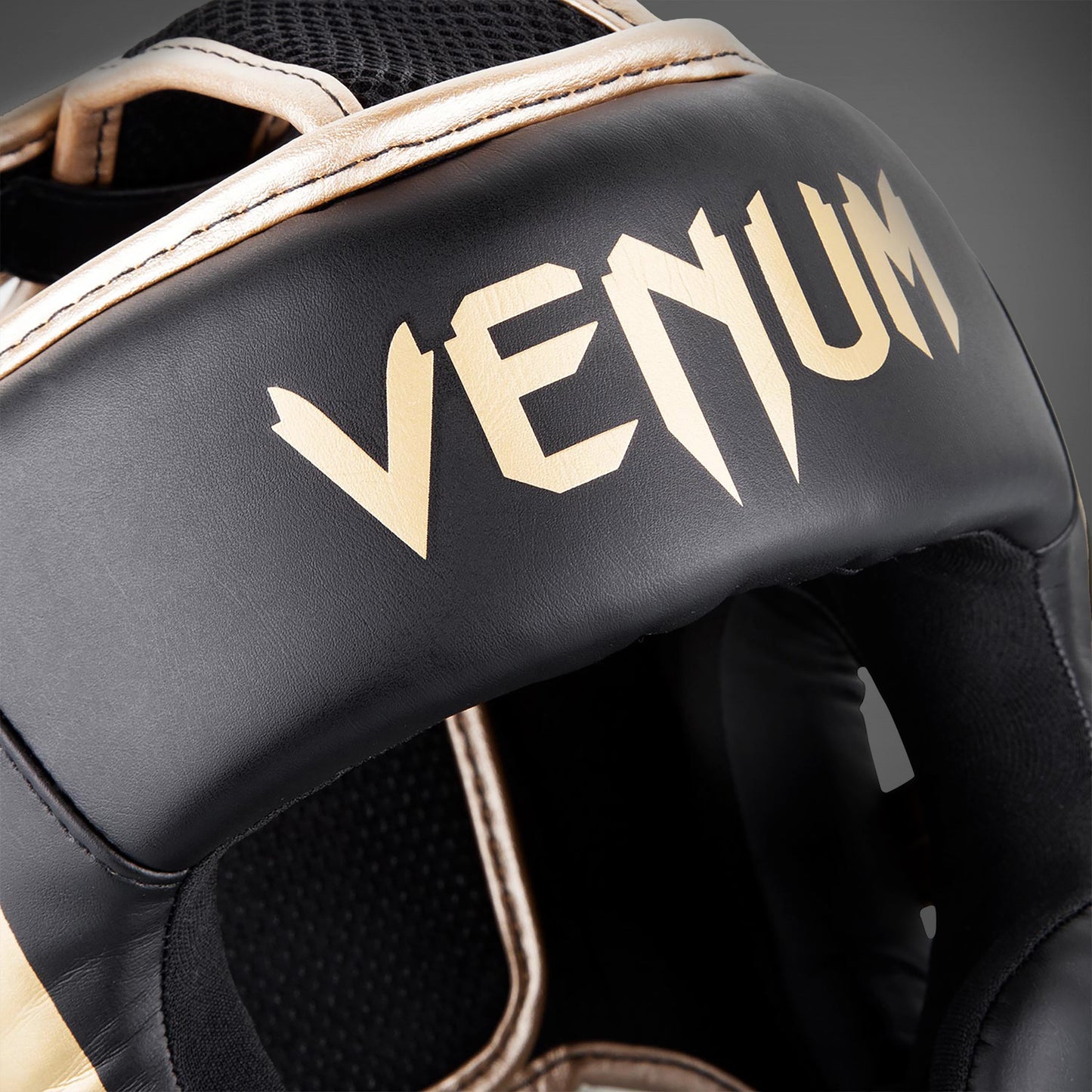 Venum Elite ヘッドギア – ブラック/ゴルドー