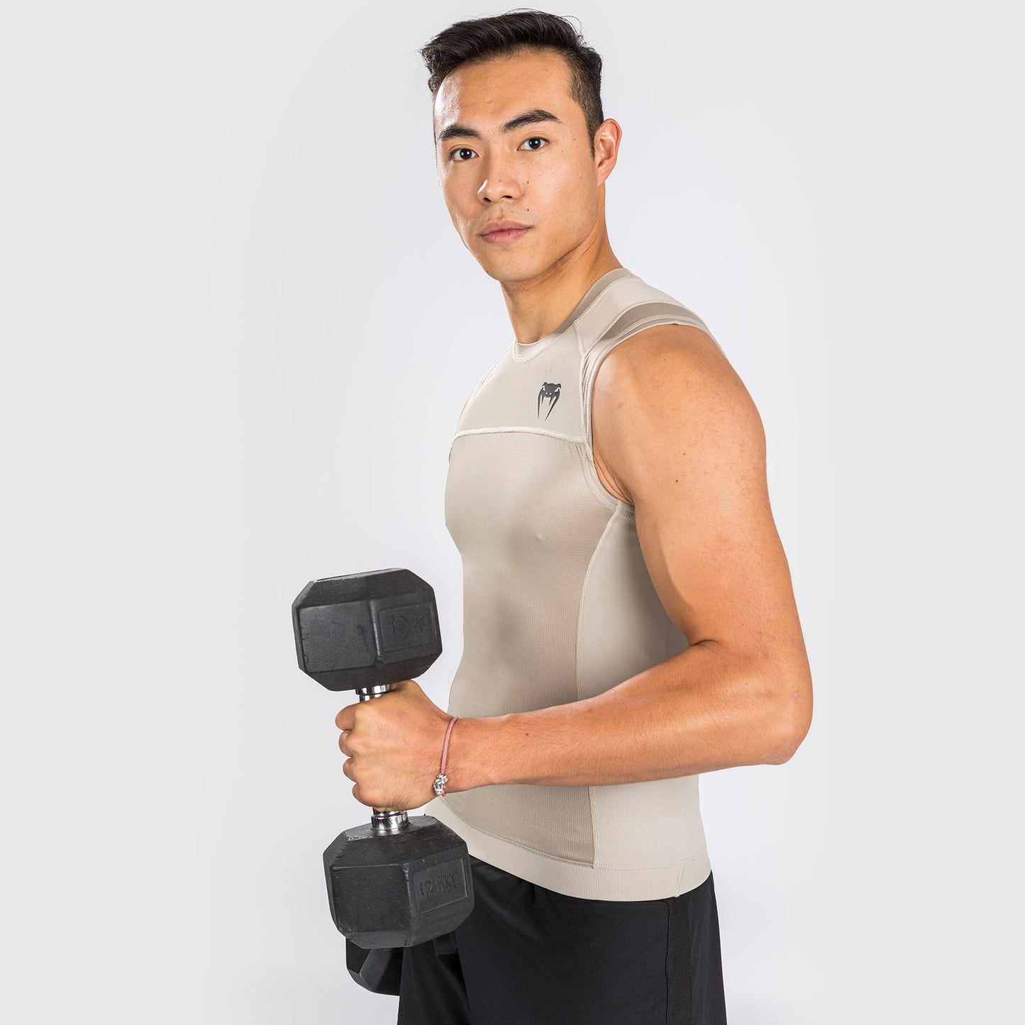 Venum G-Fit エア ラッシュガード ノースリーブ - サンド