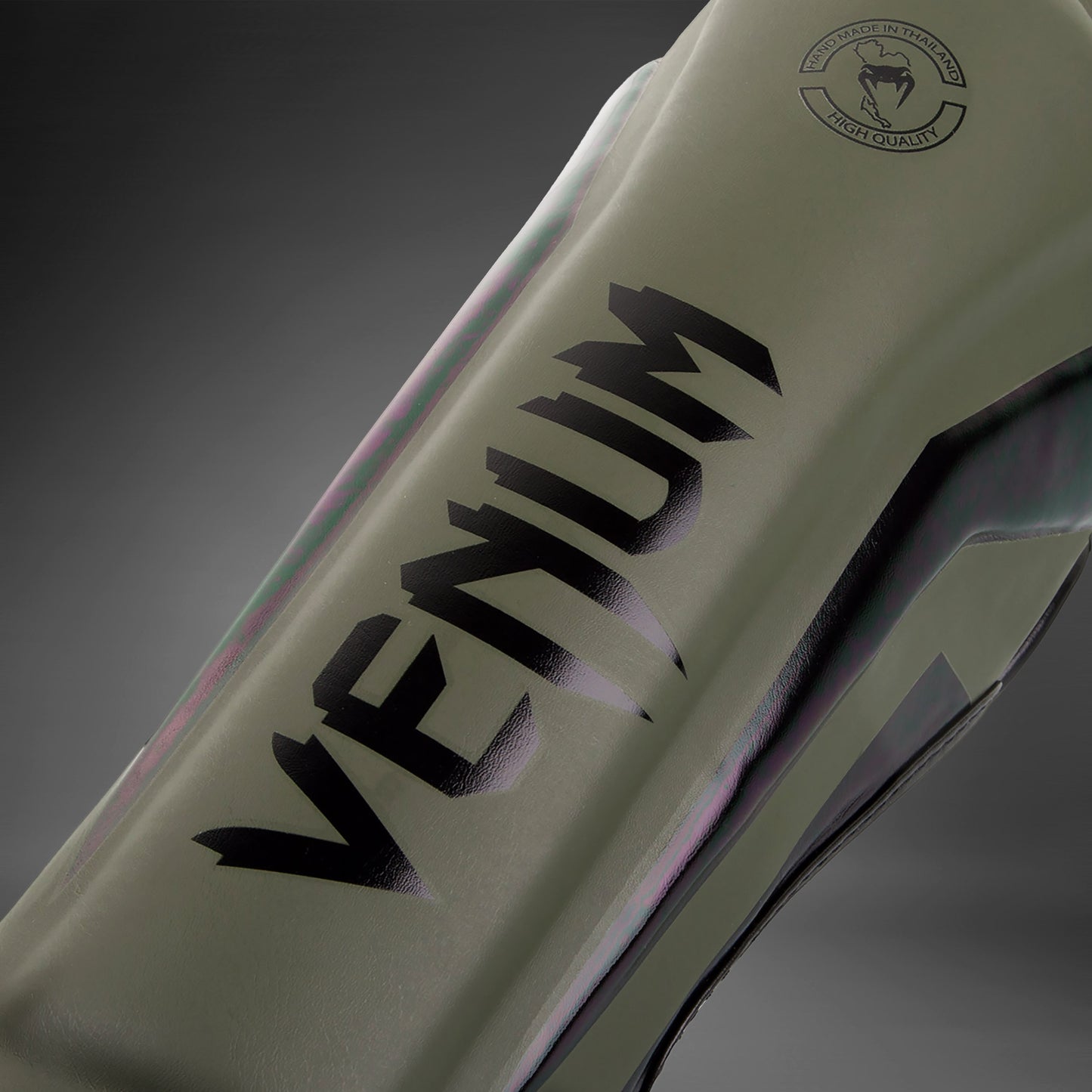 Venum Elite Standup シンガード：カーキ／ブラック