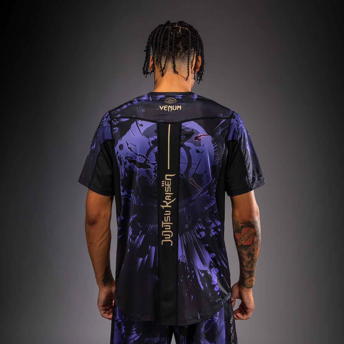 Jujutsu Kaisen x Venum Gojo ドライテックTシャツ – パープル