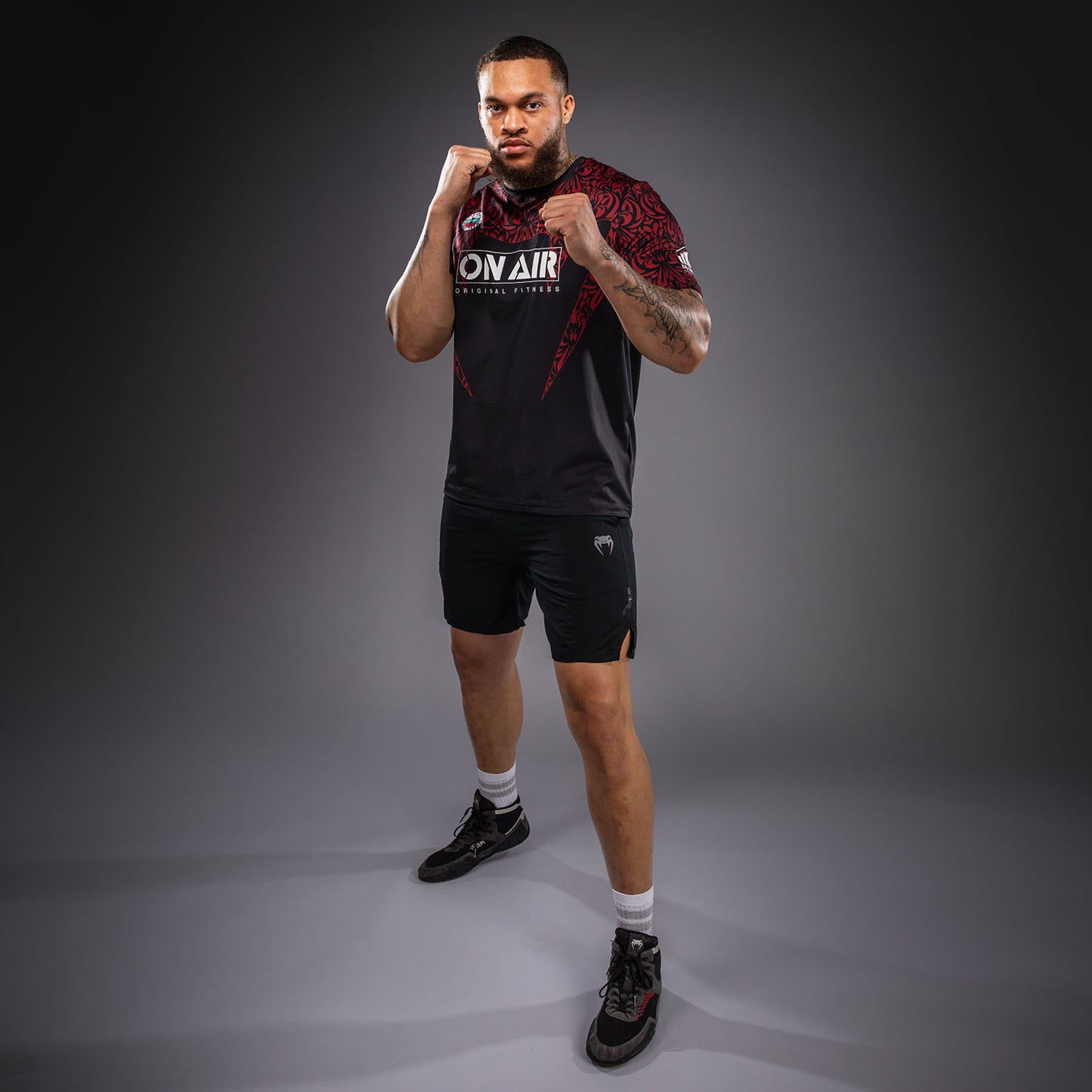 Venum Bulgarian Top Team (BTT) ドライテックTシャツ – ブラック/レッド
