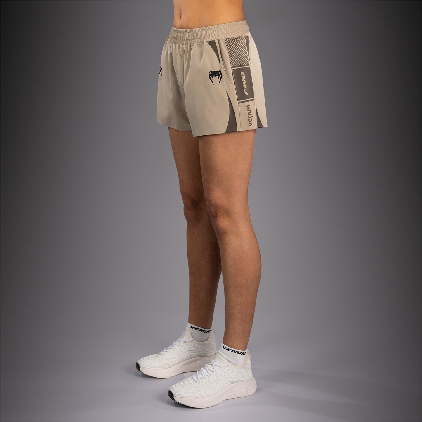 Venum UFC Unity by Venum Authentic Fight Week ウィメンズ テクニカルショーツ - サンド