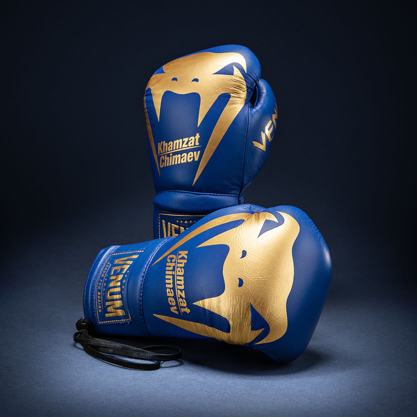 Venum Giant 2.0 Khamzat Chimaev Pro ボクシンググローブ - ブルーゴールド