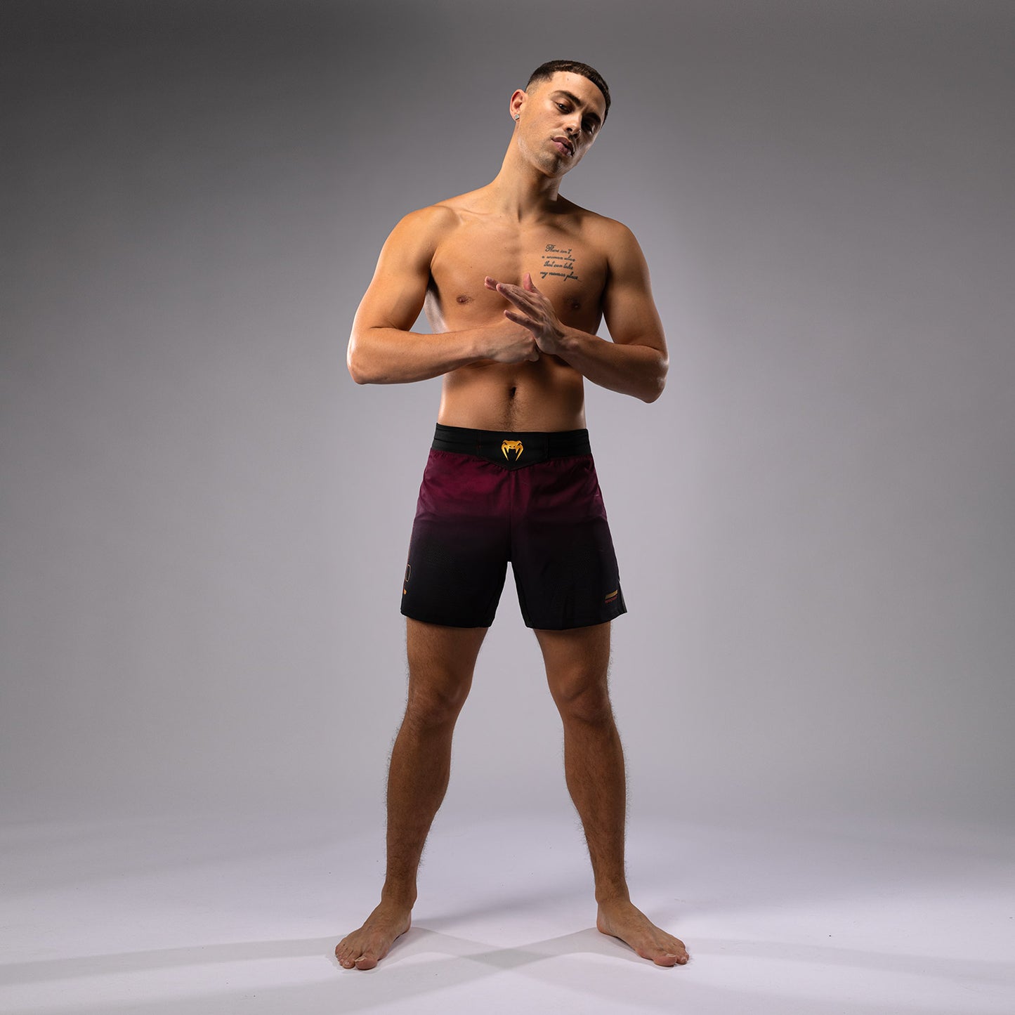 Venum Tactical XT メンズ・ファイトショーツ - ブラック／バーガンディ／ゴールド