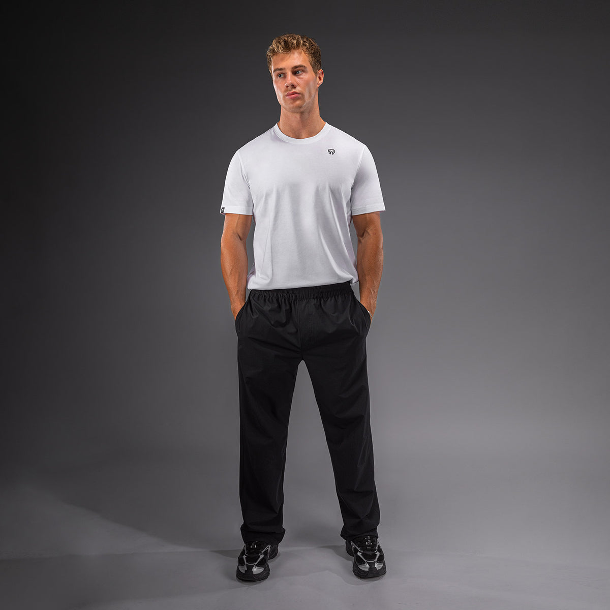 Venum Essential Woven Straight ストレートパンツ - ブラック