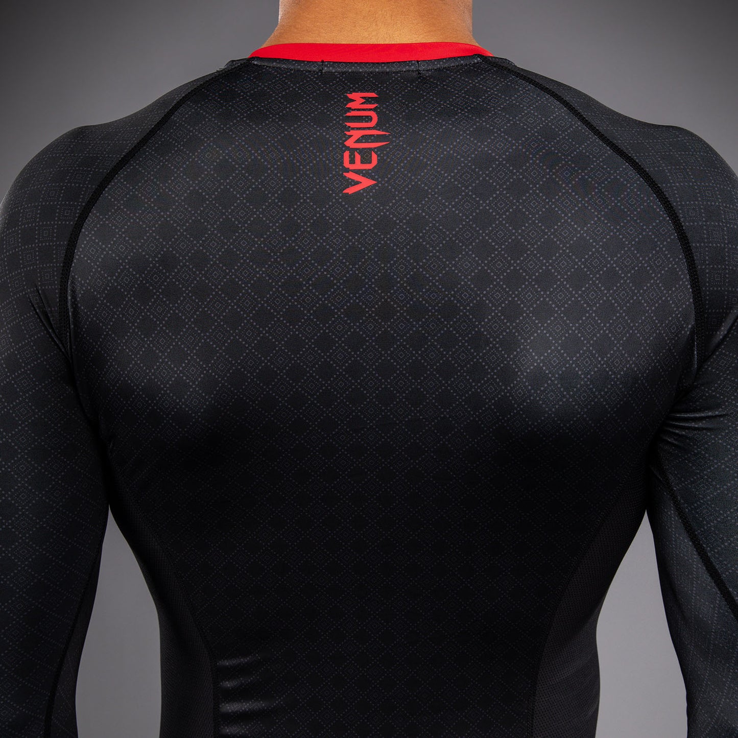 Venum x Roger Gracie Signature 長袖ラッシュガード - ブラック/レッド