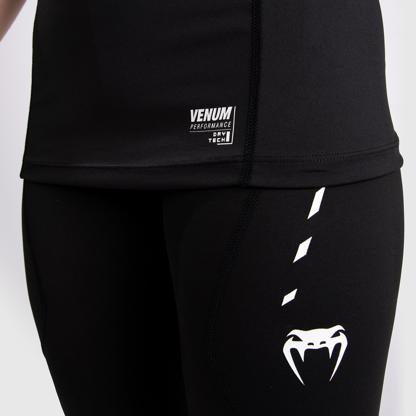 Venum Adrenaline レディース ドライテック T シャツ - Purple