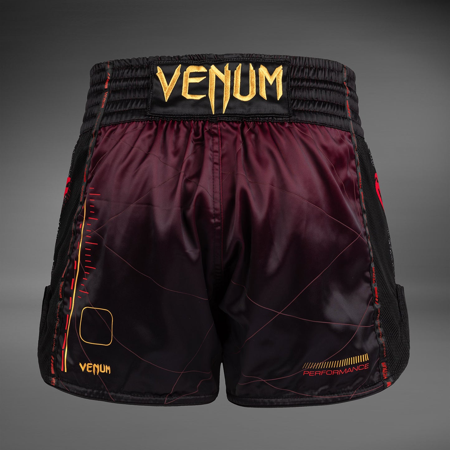 Venum Tactical XT ムエタイショーツ - ブラック/ブルゴーニュ/ゴールド
