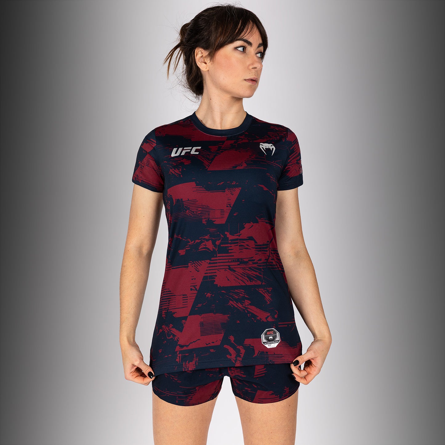 UFC Zenith by Venum Authentic Fight Week パフォーマンス半袖Tシャツ レディース - ネイビーブルー/バーガンディ/シルバー