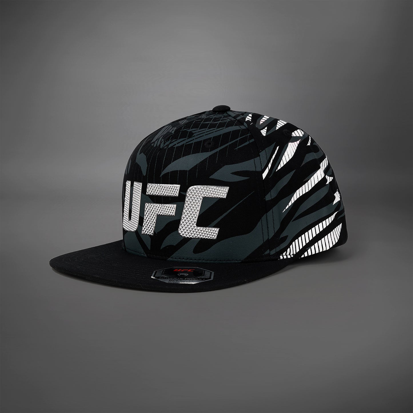 UFC Fusion by Venum Authentic Fight Night スポーツキャップ - ブラック