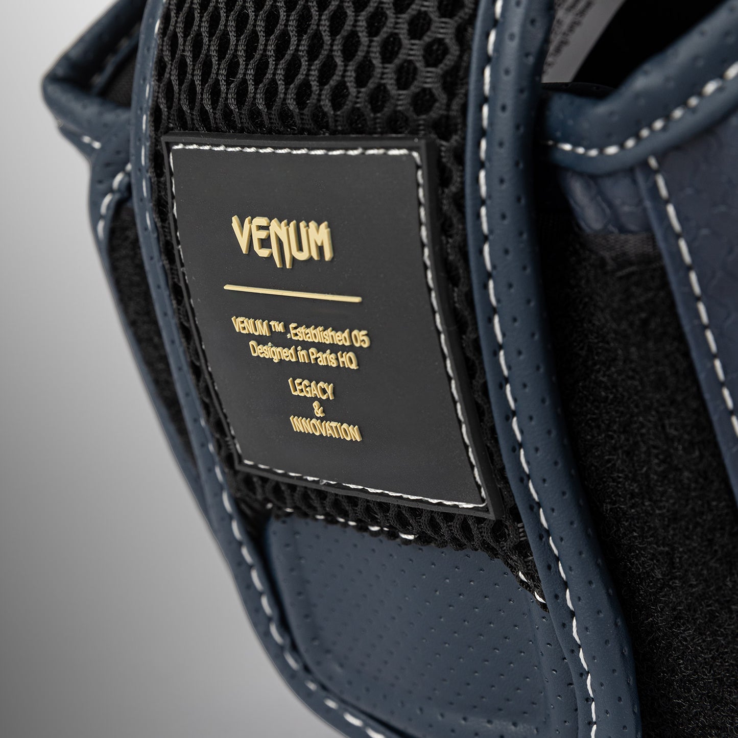 Venum Impact Evo Scales ヘッドギア – ミッドナイトブルー