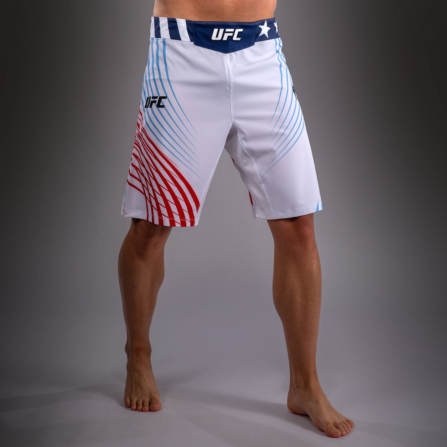 UFC Freedom 250 by Venum メンズ Custom Authentic Fight Night ファイトショーツ ロングフィット - ホワイト