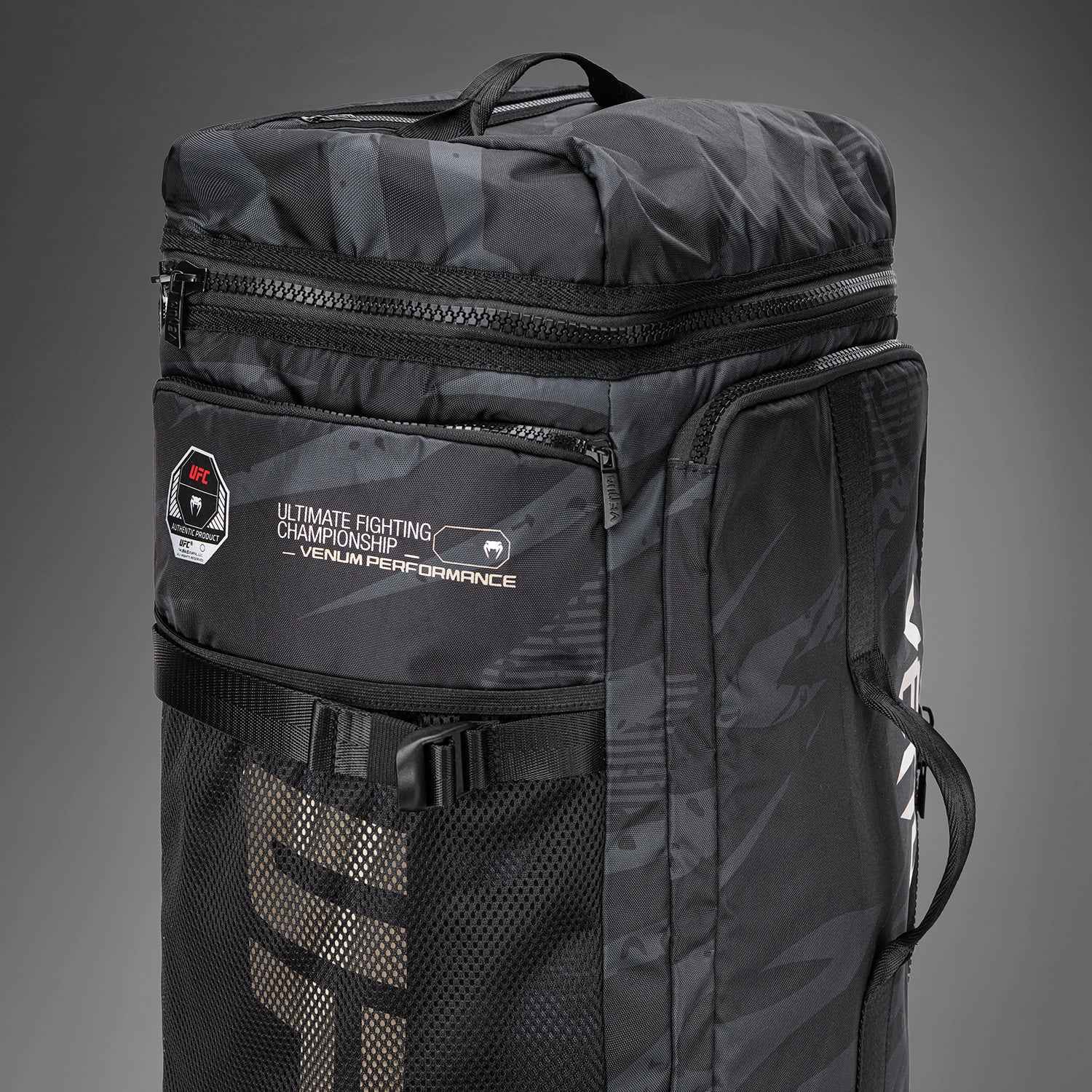 VENUM ダッフルバッグ 赤/黒 VENUM】バッグ、バックパック入荷しました！