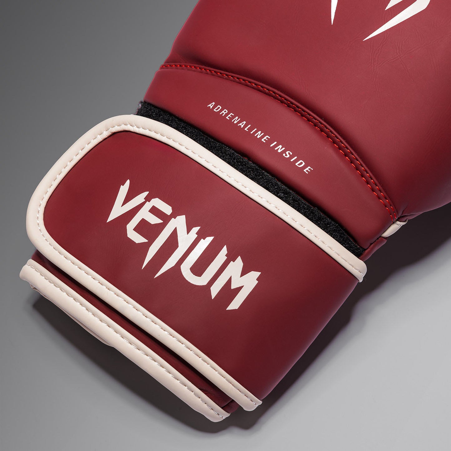 Venum Contender 1.5 ボクシンググローブ - バーガンディ/サンド