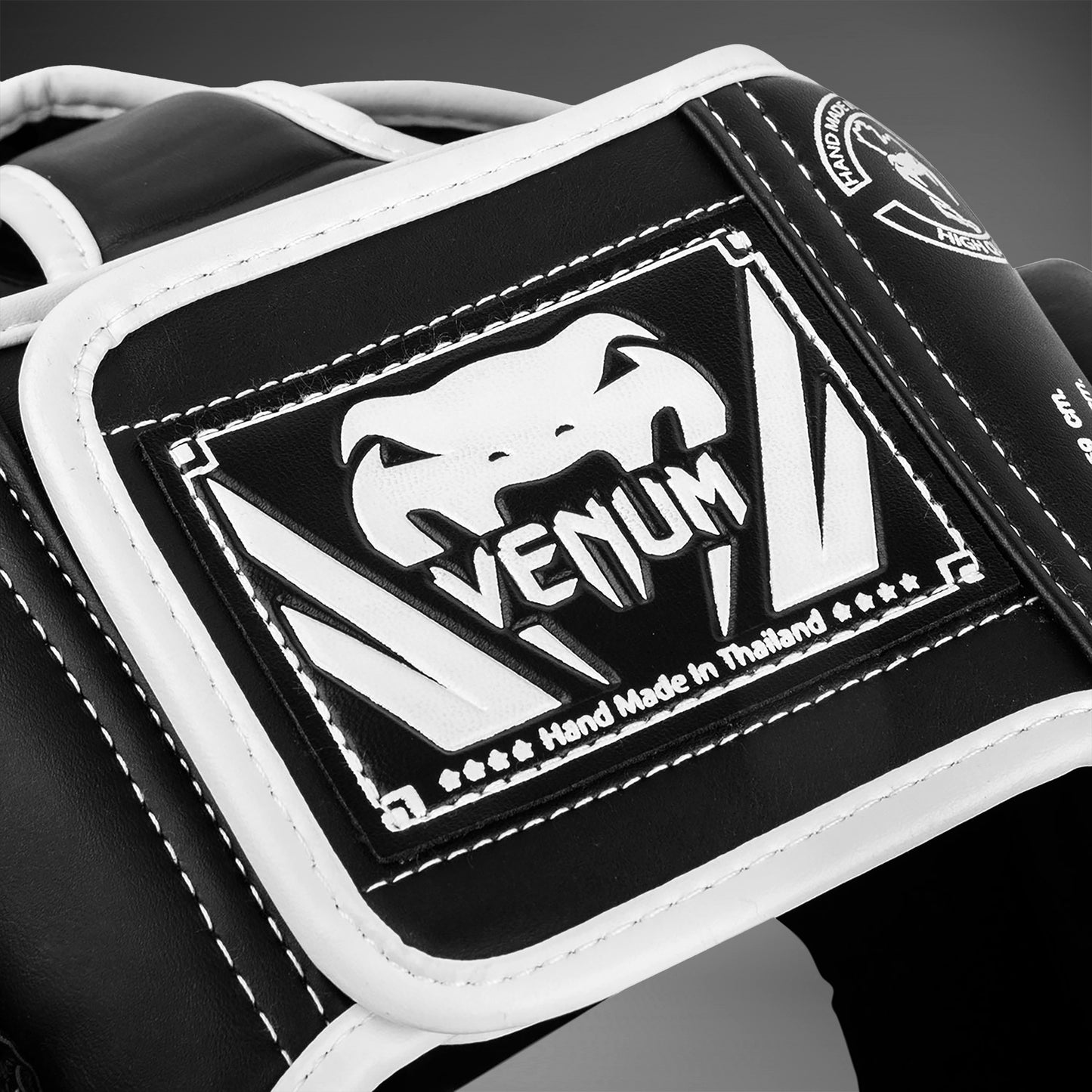 Venum Elite ヘッドギア – ブラック/ホワイト