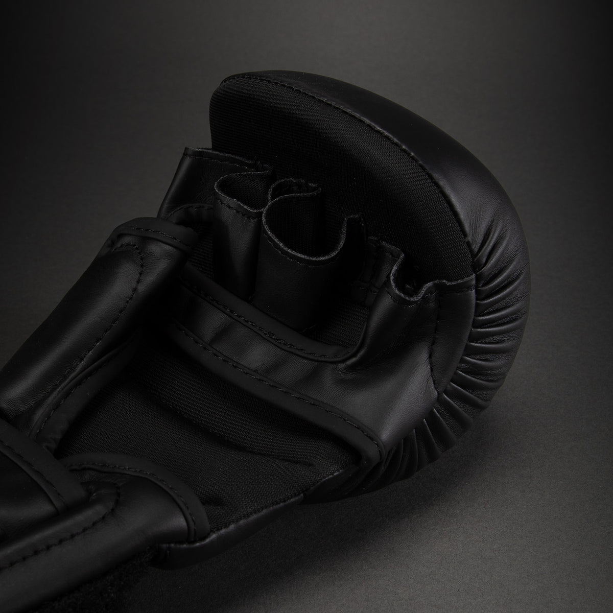 Venum Contender 1.5 スパーリンググローブ - ブラック/ホワイト