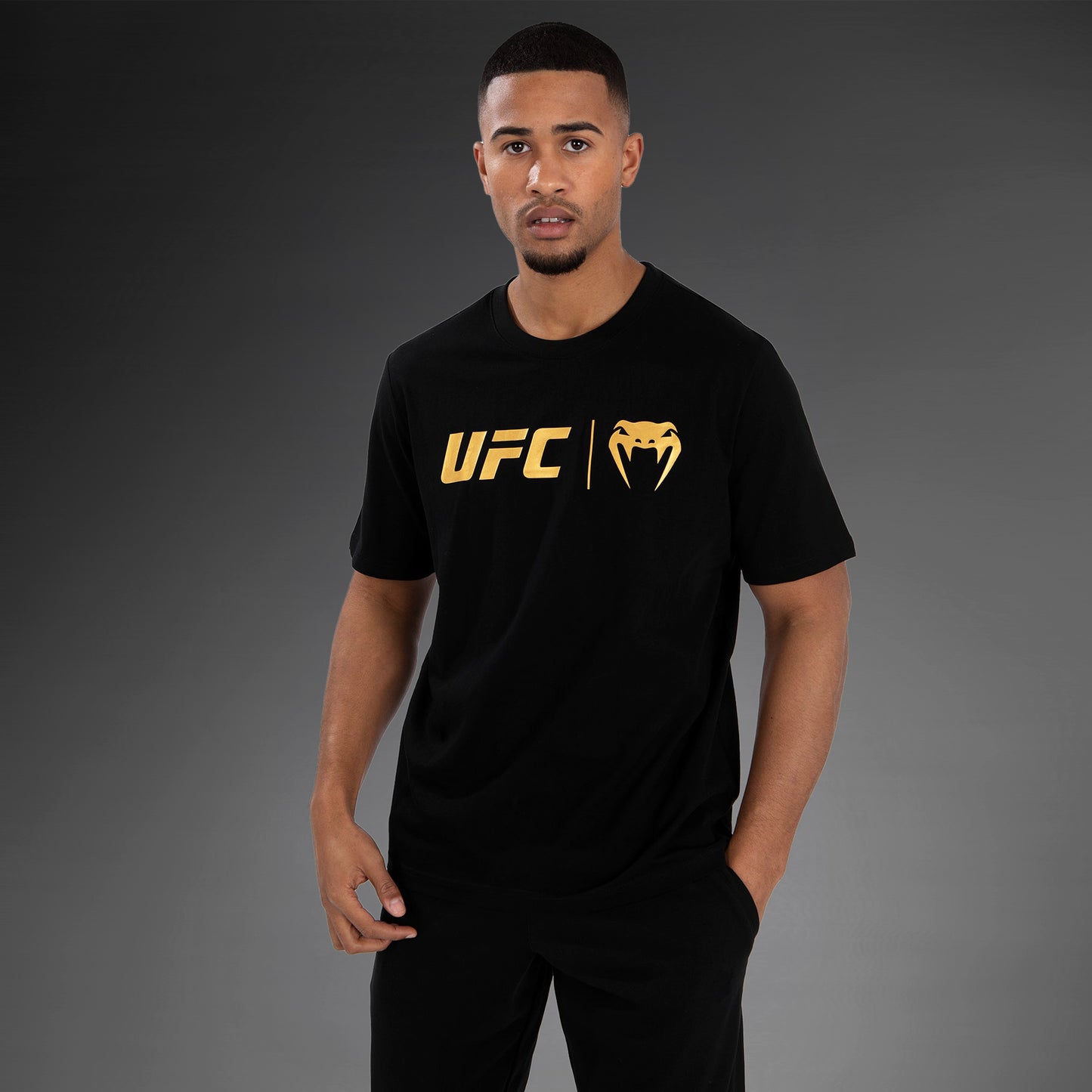 UFC Venum Classic Tシャツ - ブラック/ゴールド