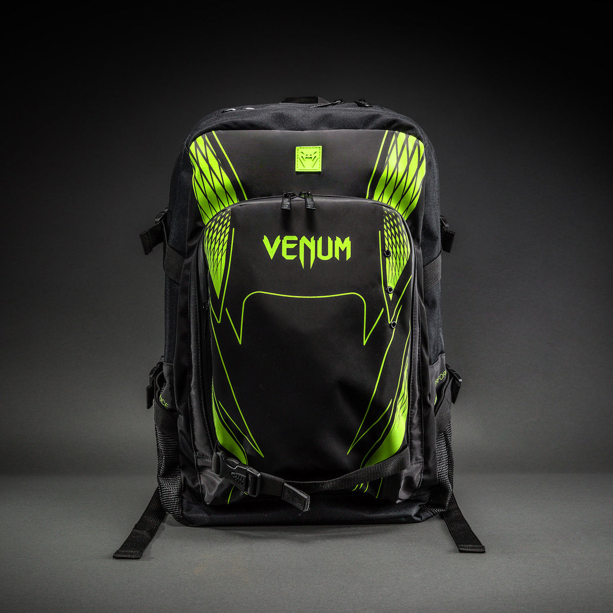 Venum Amazonia Reborn バックパック (15-25 L) - ブラック/グリーン