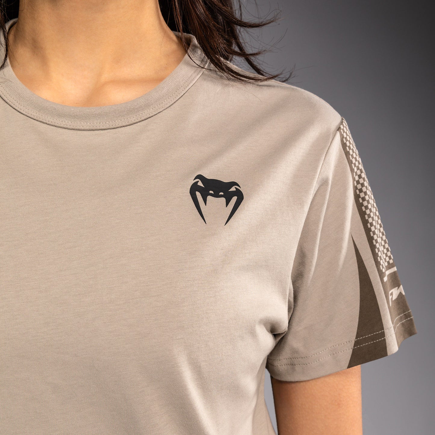 Venum UFC Unity by Venum Authentic Fight Week ウィメンズ 半袖Tシャツ - サンド