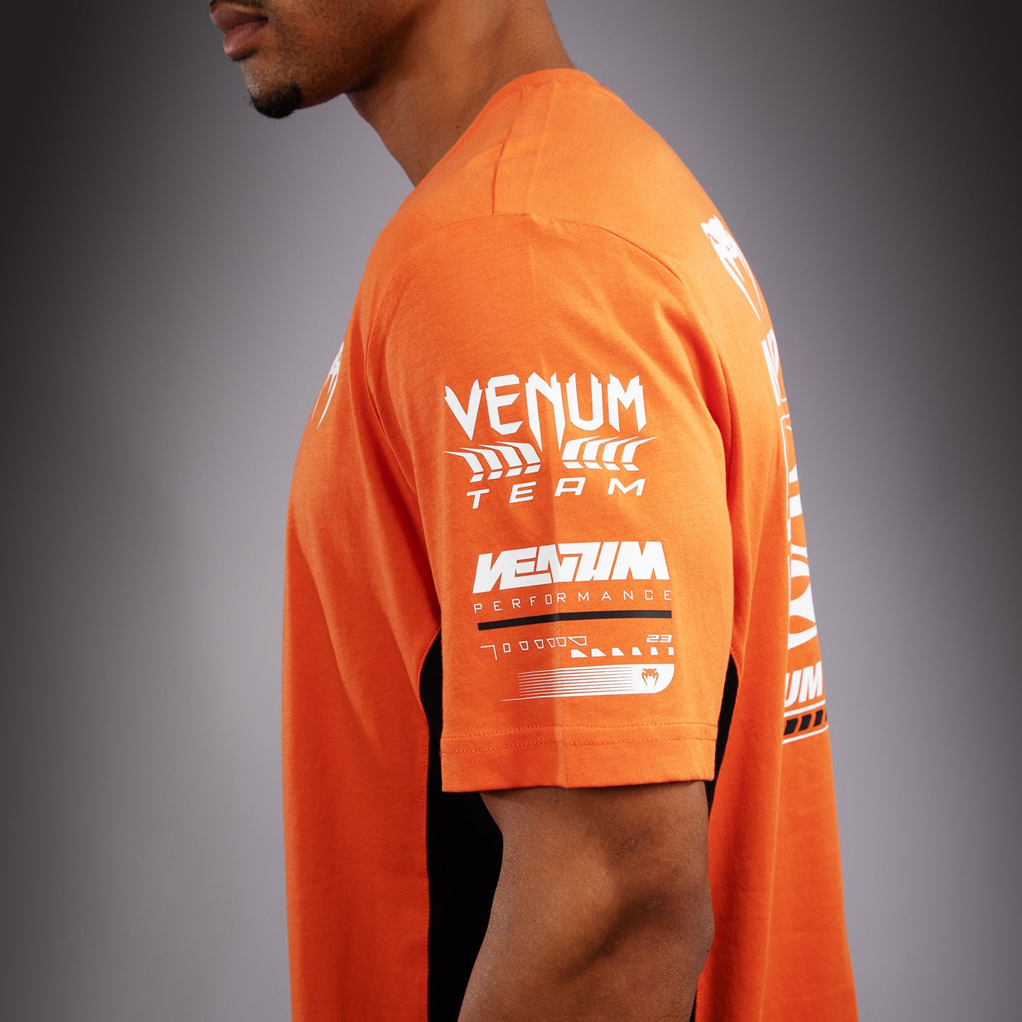 Venum Motorsport - タンジェリン Tシャツ