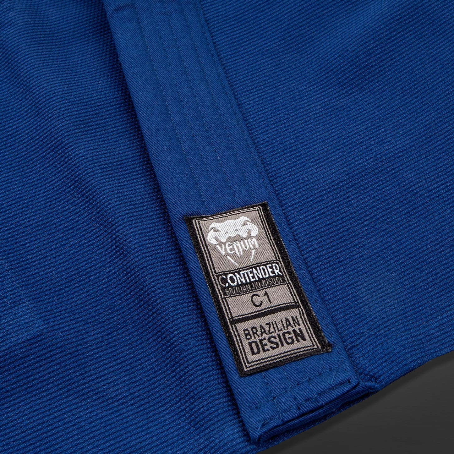 Venum Contender キッズ BJJ 着（無料のホワイトカラーベルト付き）- ブルー
