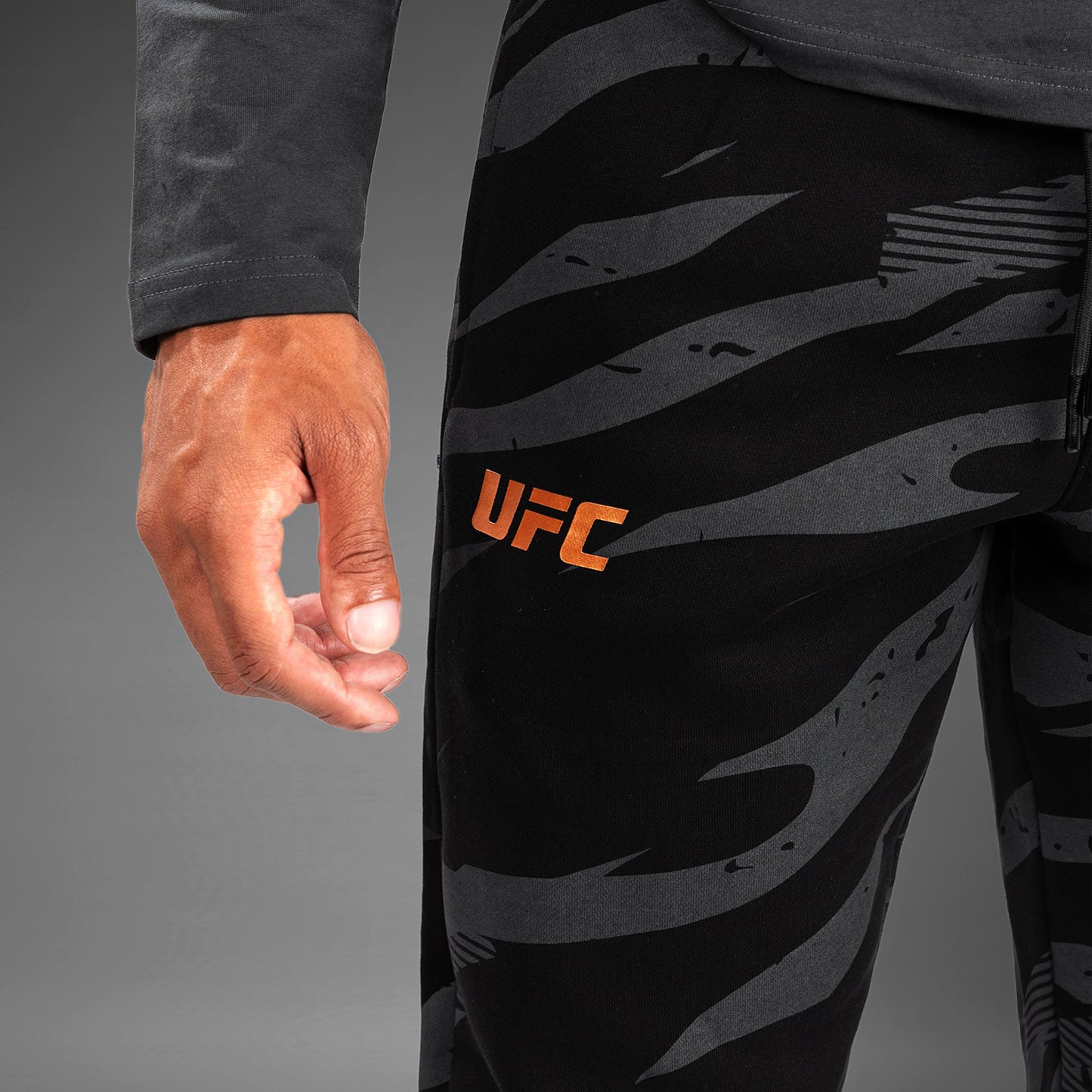 UFC Adrenaline By Venum Fight Week メンズパンツ - Urban Camo