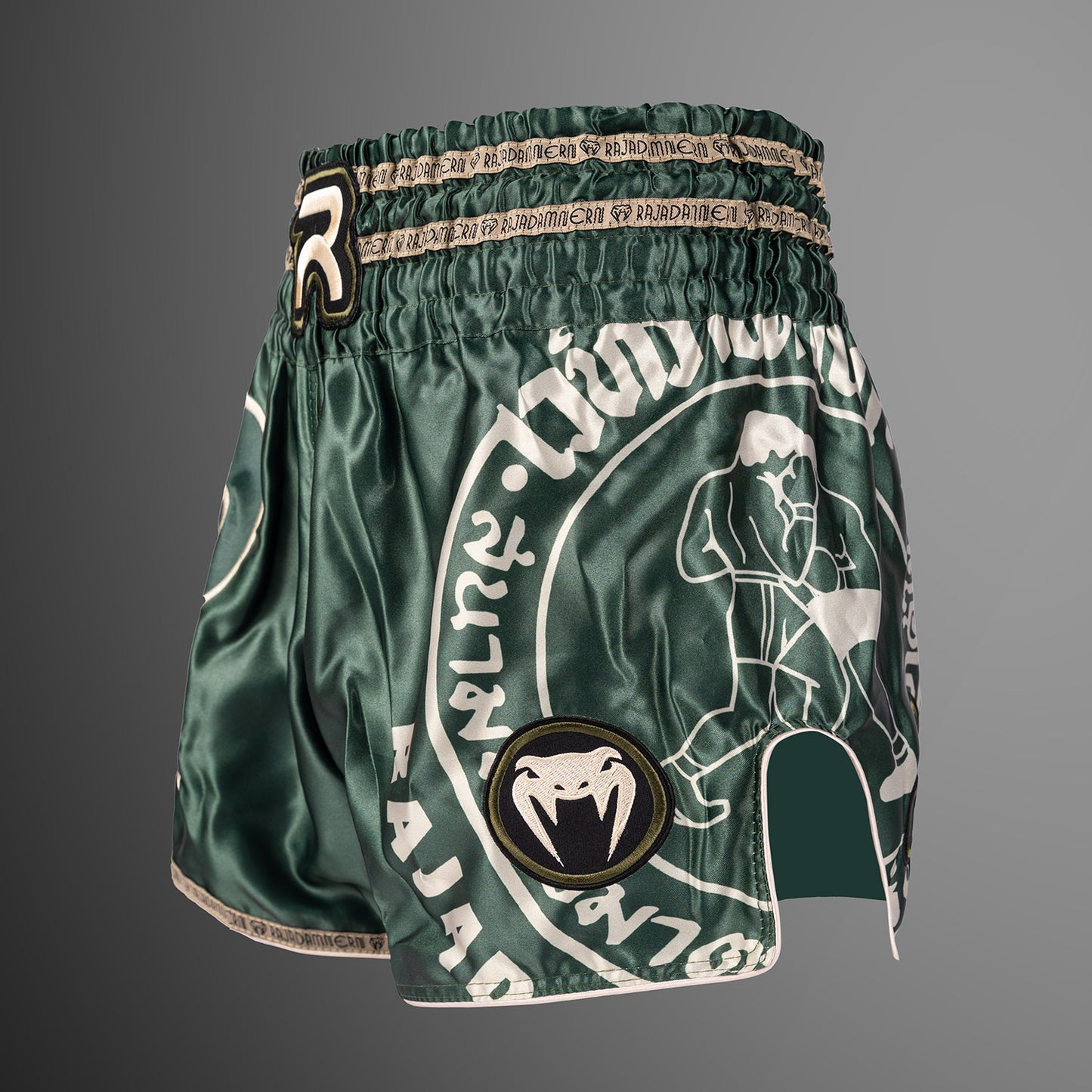 Venum x Rajadamnern Muay Thai ショーツ - ミリタリーグリーン