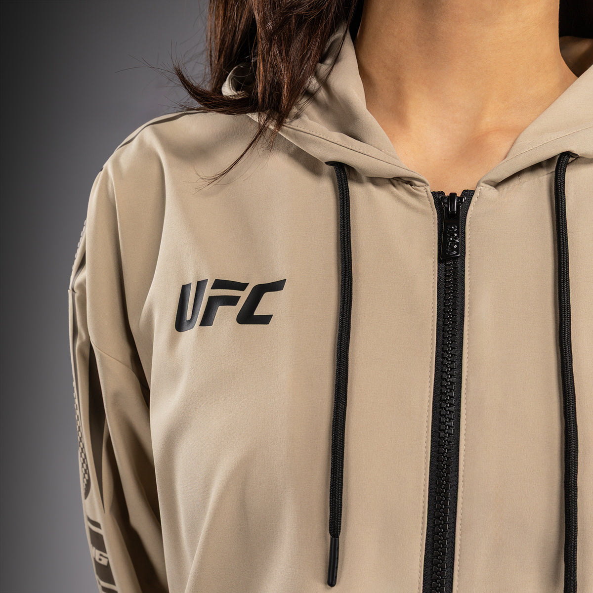 Venum UFC Unity by Venum Authentic Fight Week ウィメンズ ジップフーディー - サンド