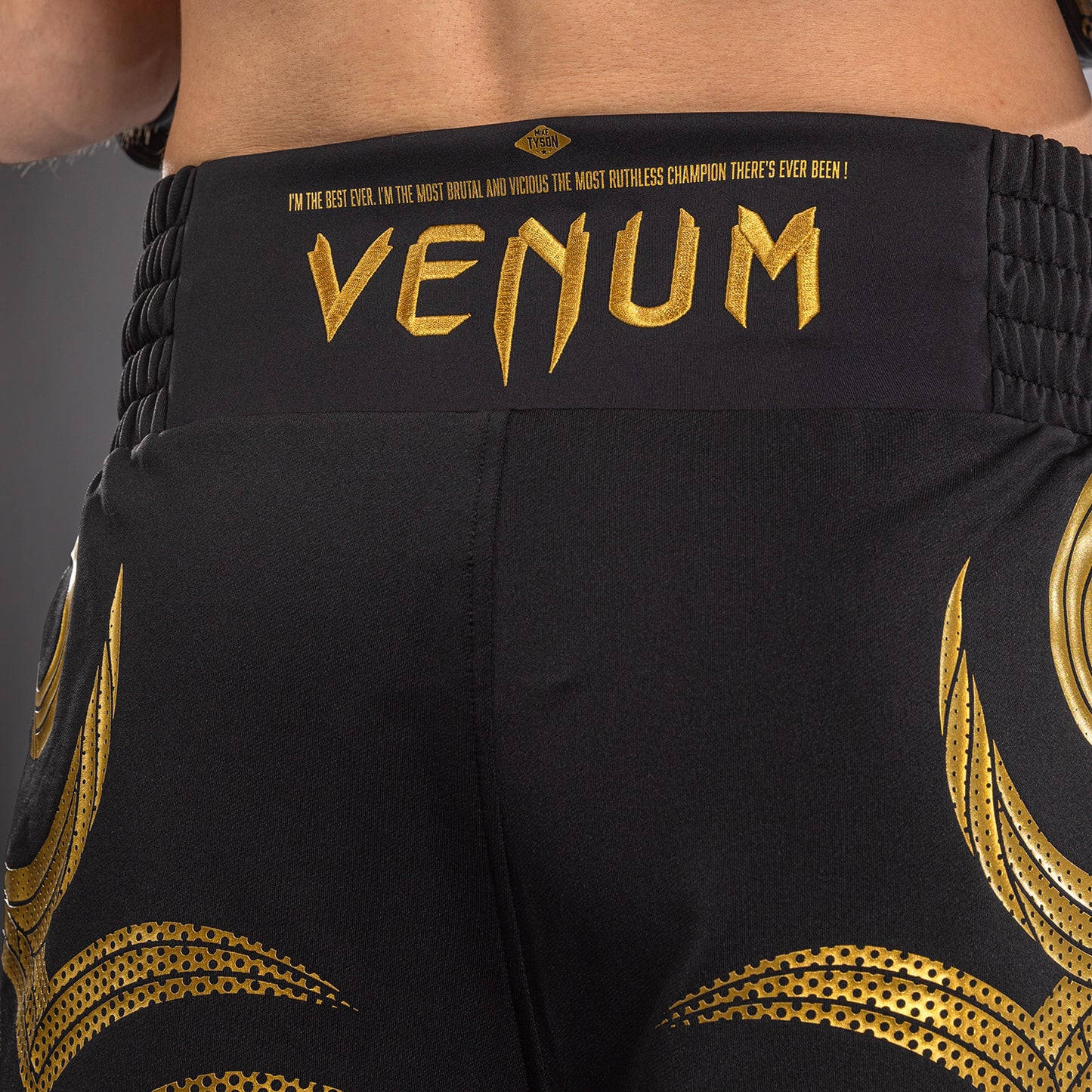Venum x Mike Tyson Tiger ボクシングショーツ - ブラック/ゴールド