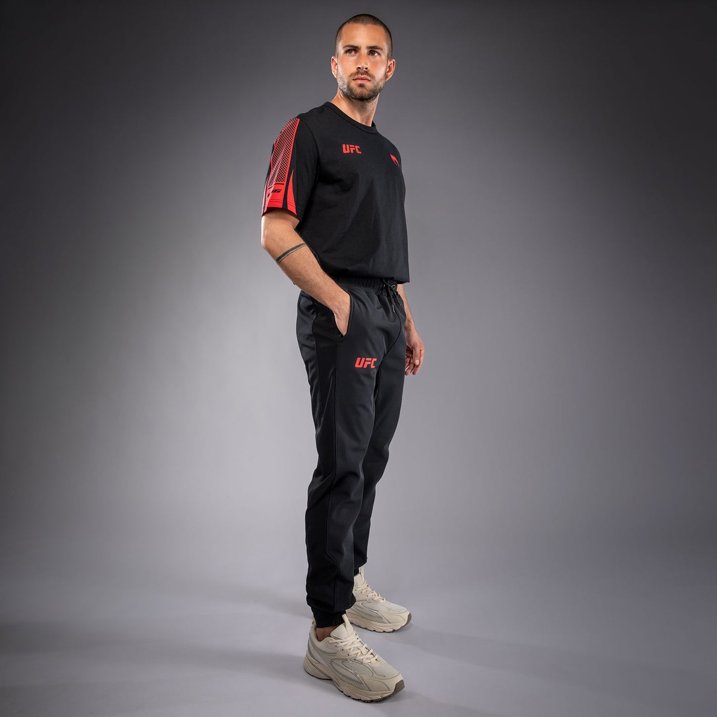 Venum UFC Unity by Venum Authentic Fight Week メンズ パンツ - ブラック
