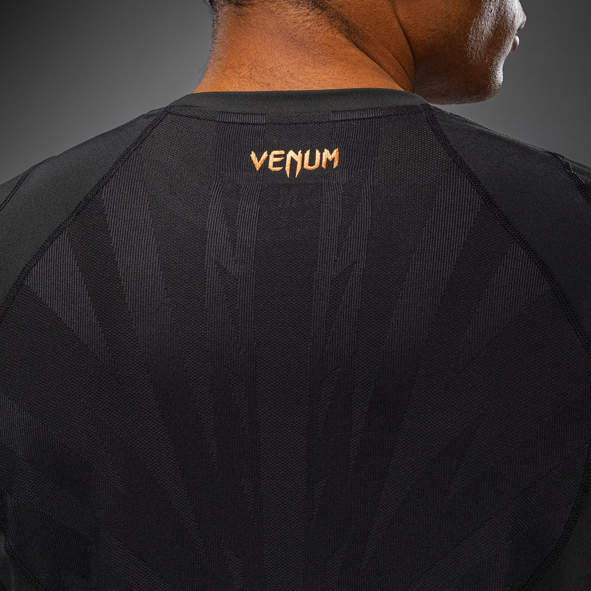 Venum G-Fit Revolution ドライテックTシャツ - ブラック/カッパー