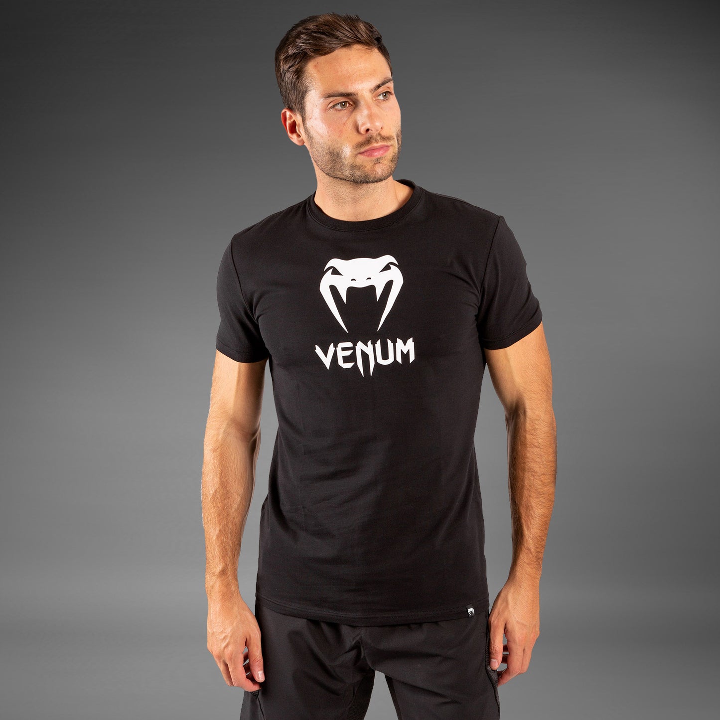Venum Classic Tシャツ - ブラック