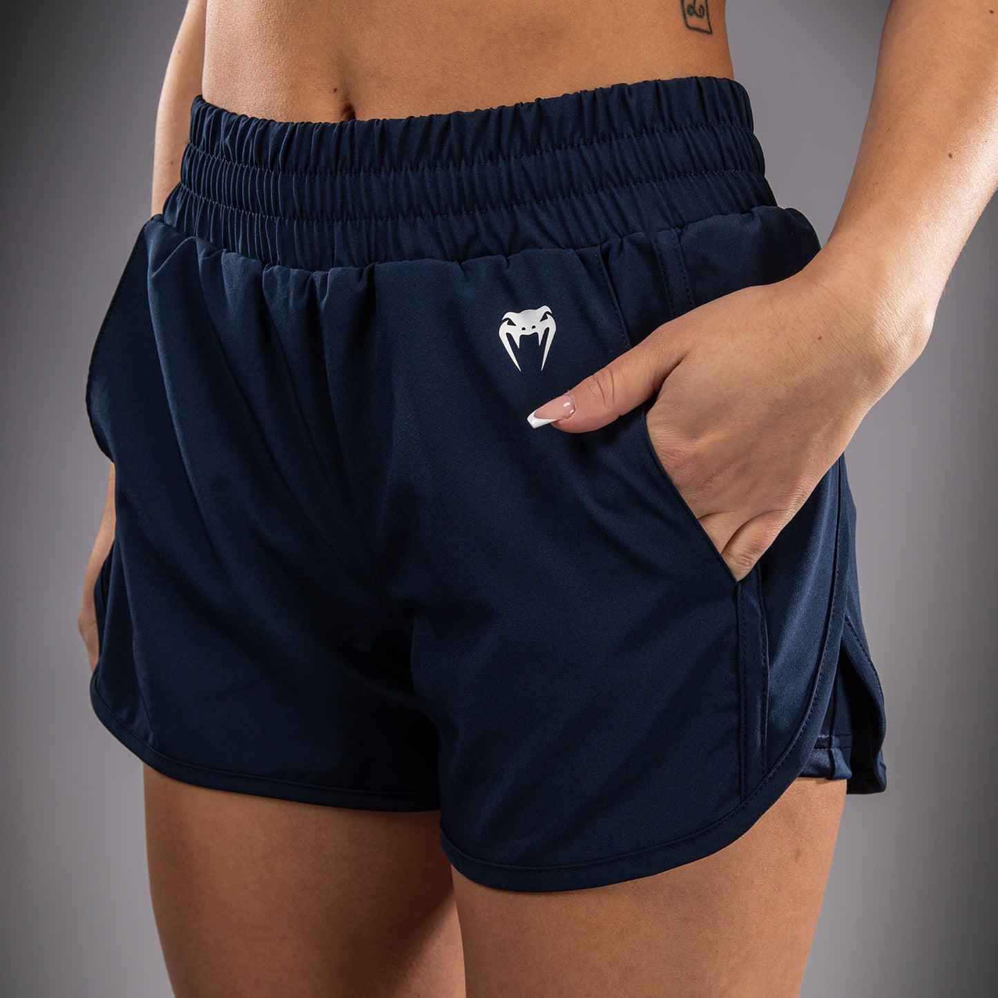 Venum Sculpt Shape レディース トレーニングショーツ - ネイビーブルー