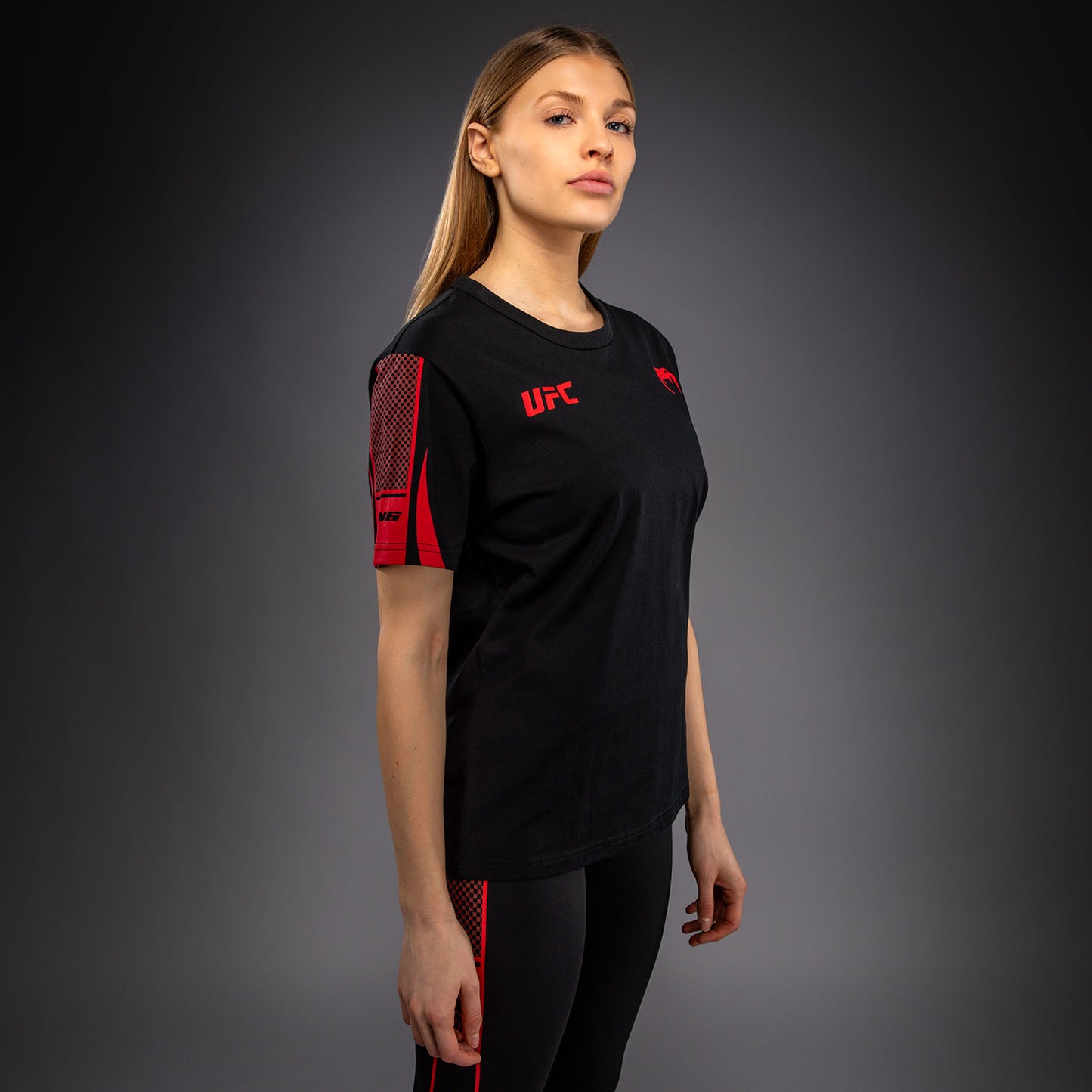 Venum UFC Unity by Venum Authentic Fight Week ウィメンズ 半袖Tシャツ - ブラック