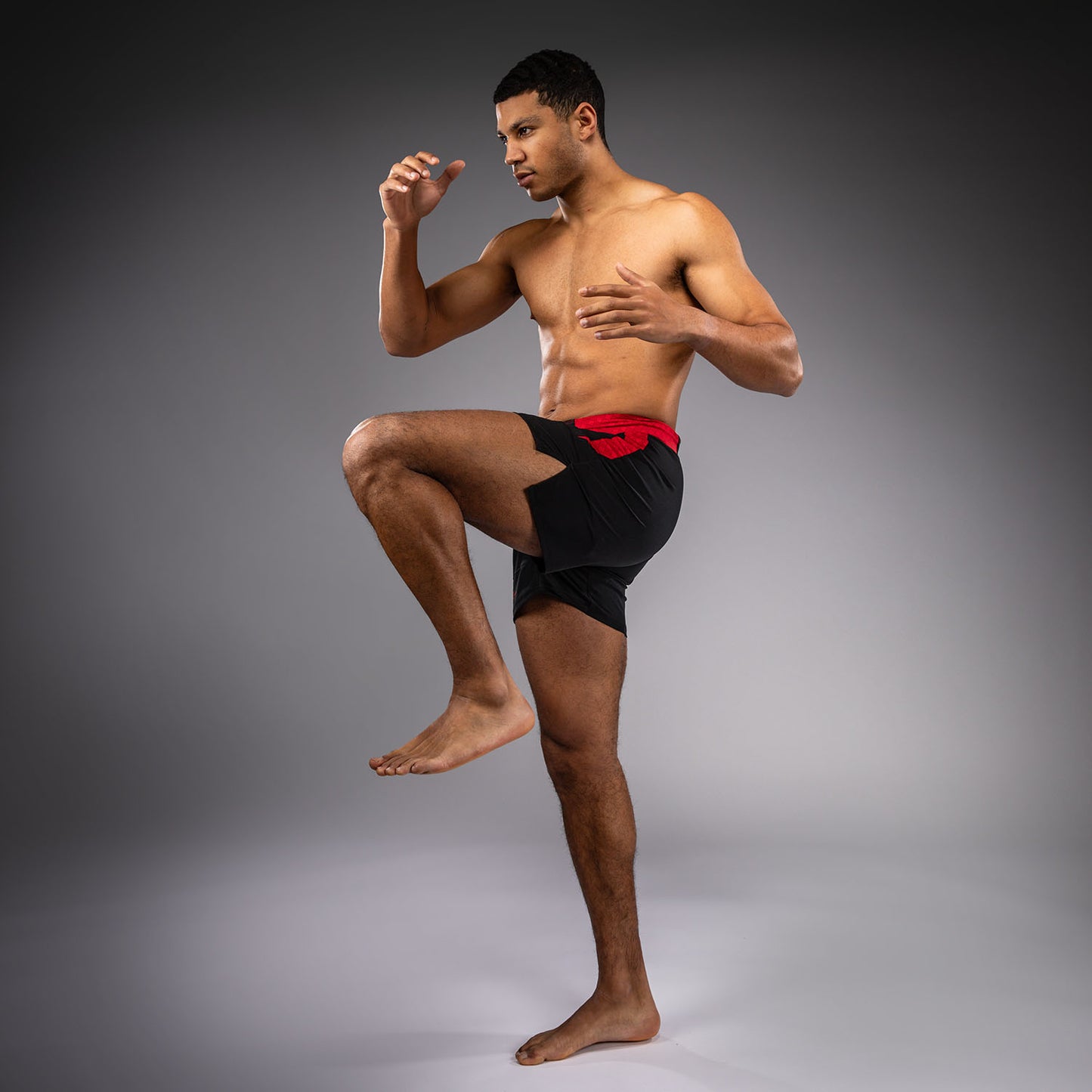 Venum x Roger Gracie Signature ファイトショーツ - ブラック/レッド