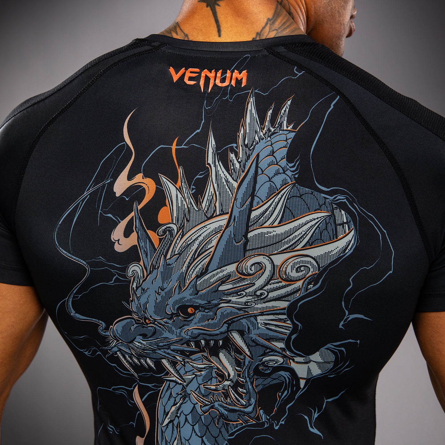 Venum Thunder Dragon 半袖ラッシュガード – ブラック/グレー/コッパー