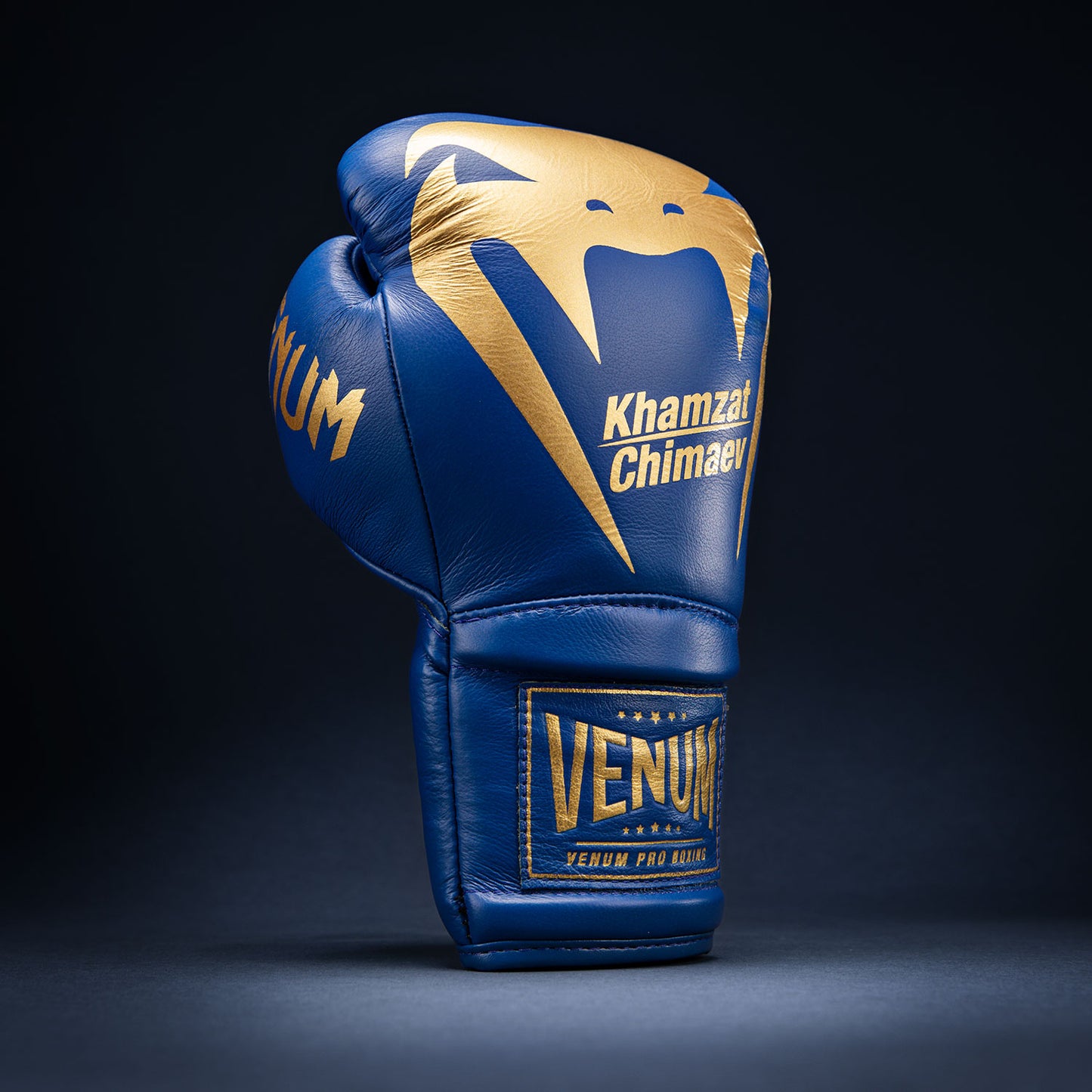 Venum Giant 2.0 Khamzat Chimaev Pro ボクシンググローブ - ブルーゴールド