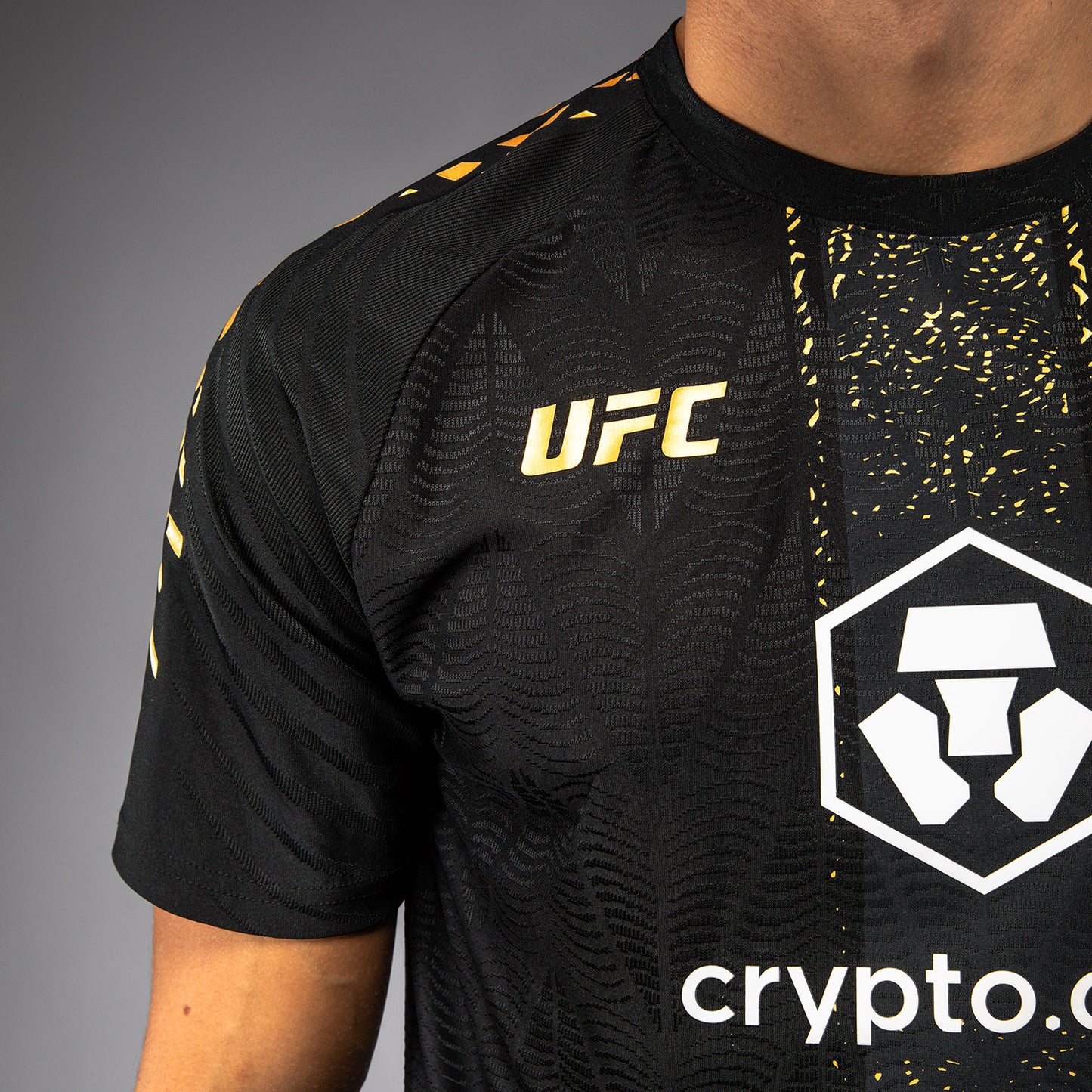 UFC Zenith by Venum Authentic Fight Night ウォークアウトジャージ オフィシャル メンズ - チャンピオン